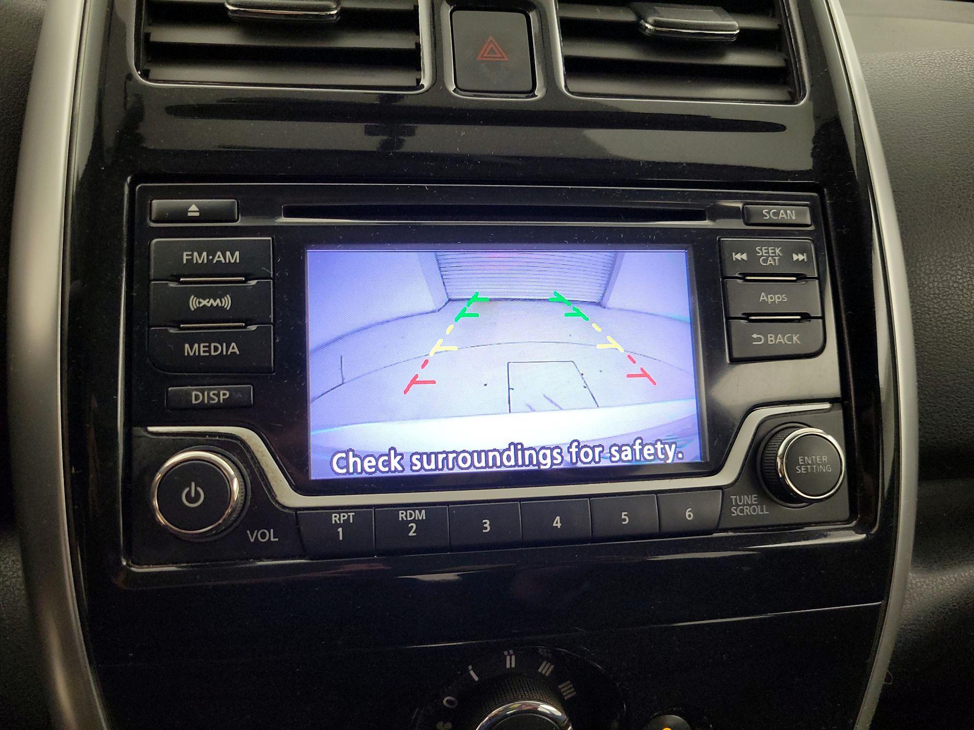 Thumbnail: 2016 Nissan Versa Note - 14