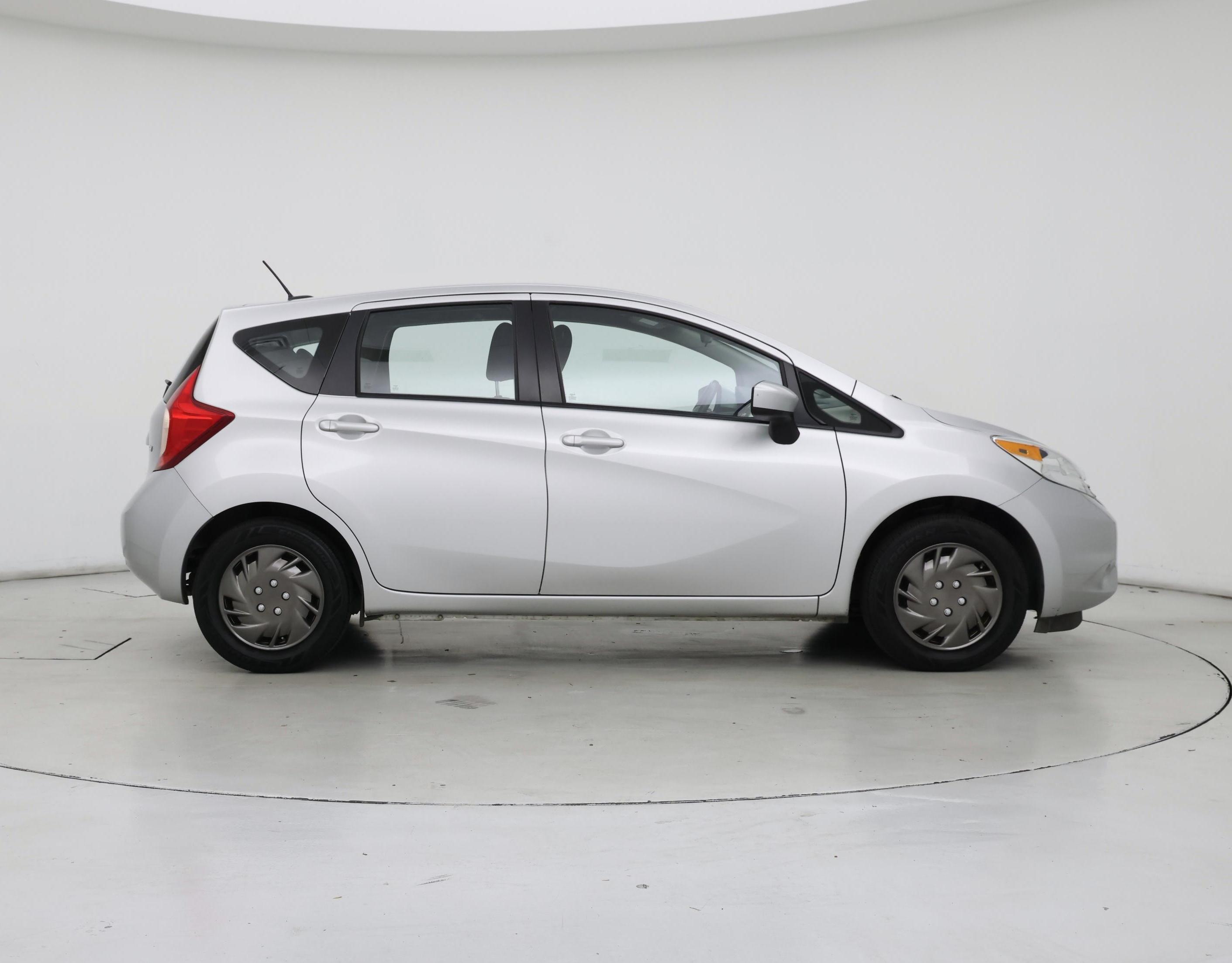 Thumbnail: 2016 Nissan Versa Note - 7