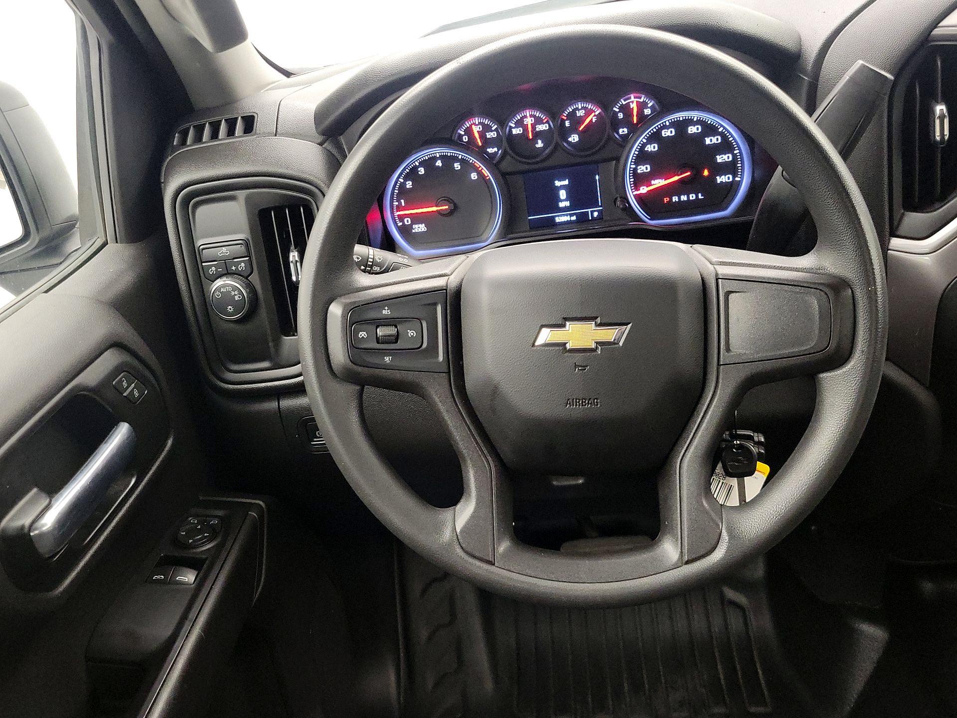 Thumbnail: 2020 Chevrolet Silverado 1500 - 10