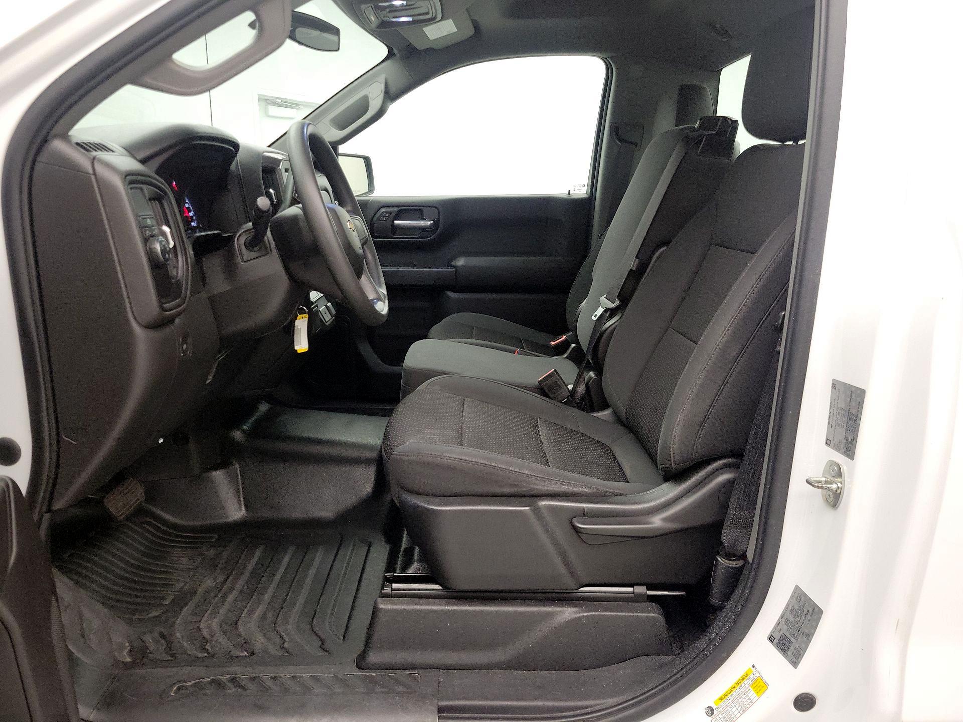 Thumbnail: 2020 Chevrolet Silverado 1500 - 11
