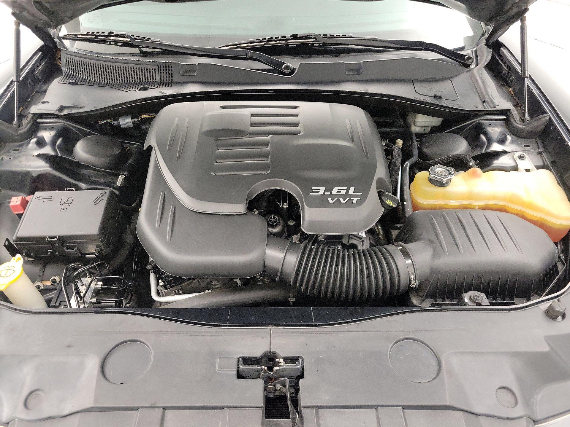 Thumbnail: 2014 Dodge Charger - 20