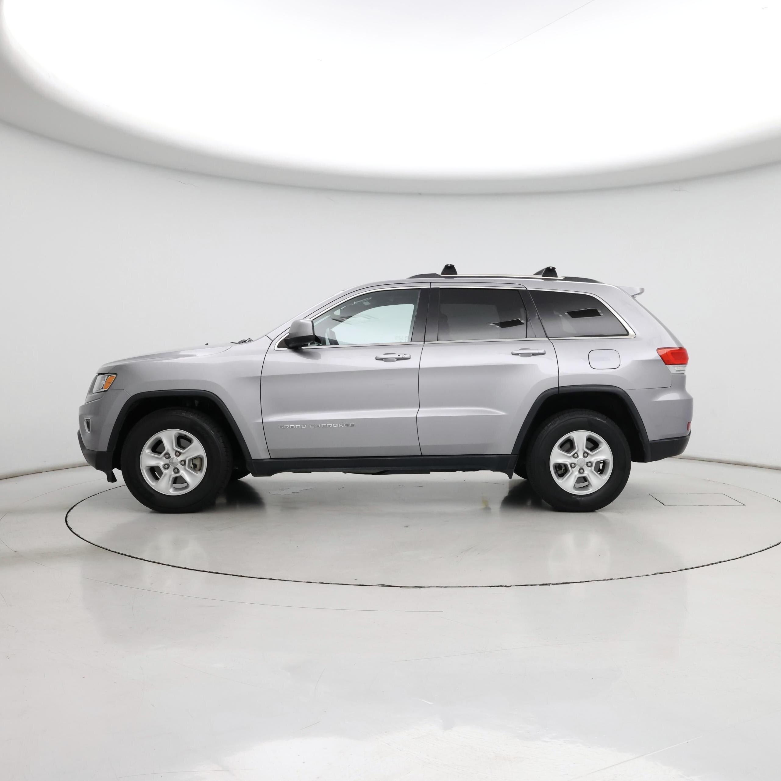 Thumbnail: 2014 Jeep Grand Cherokee - 3