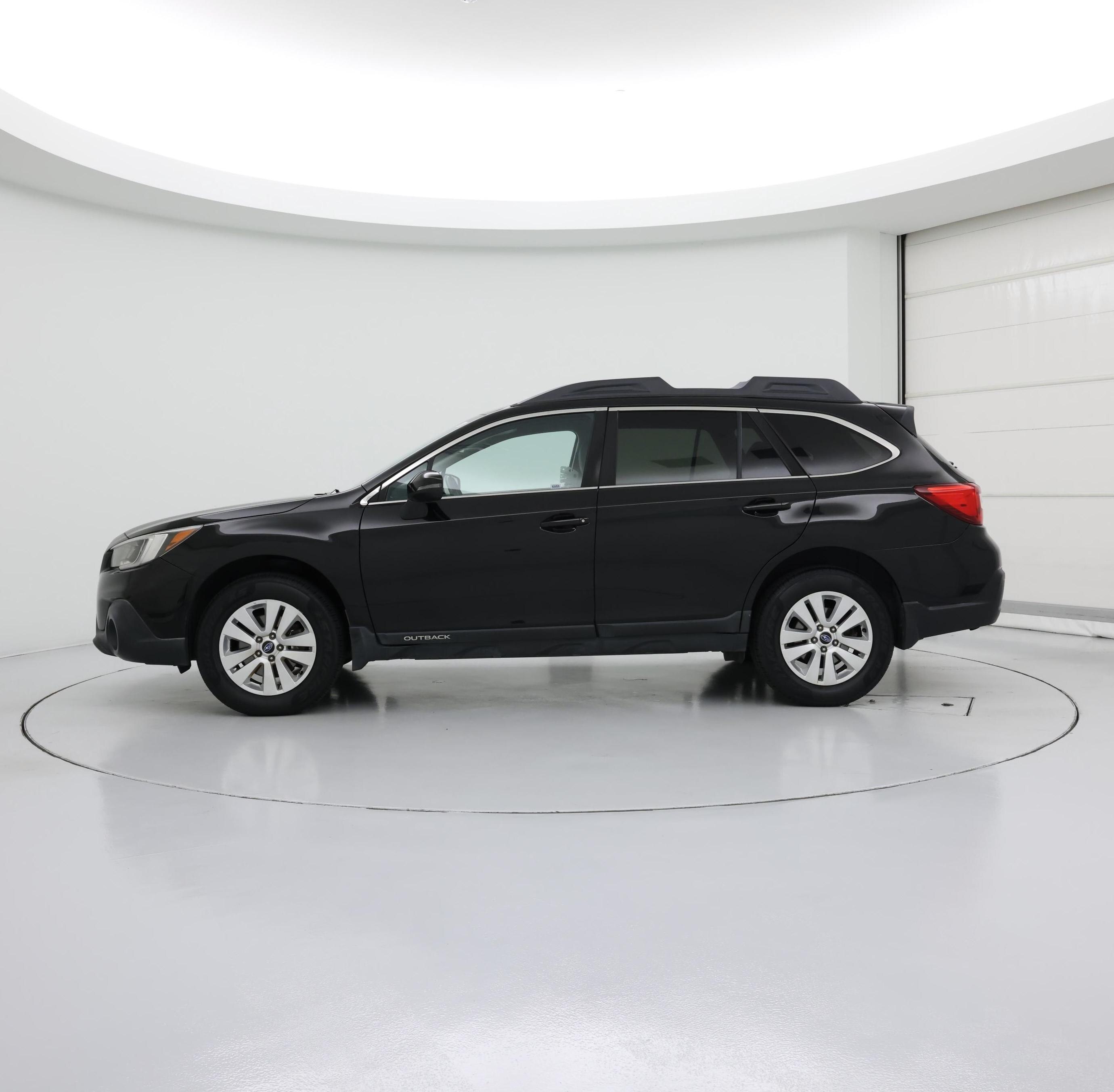 Thumbnail: 2018 Subaru Outback - 3