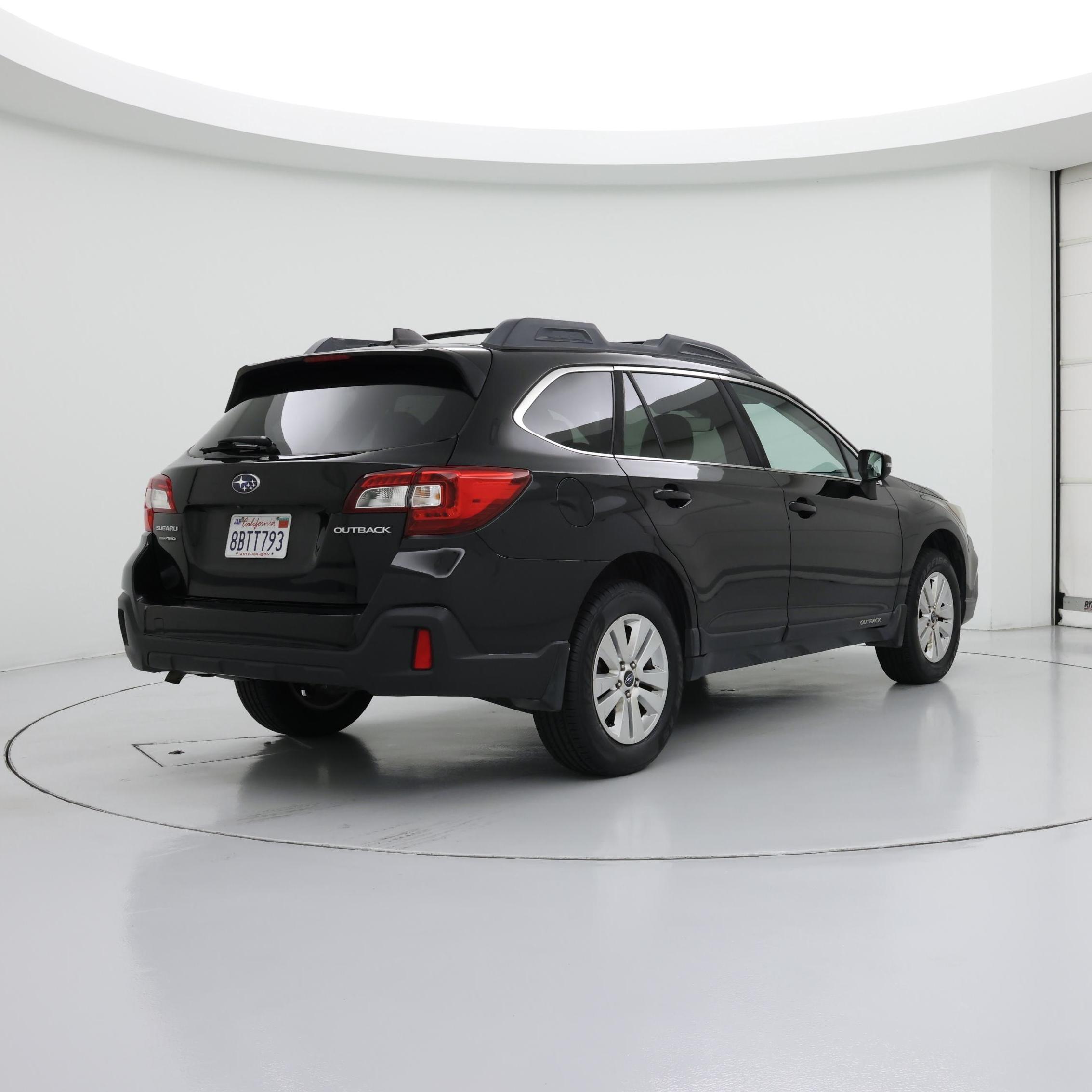 Thumbnail: 2018 Subaru Outback - 8
