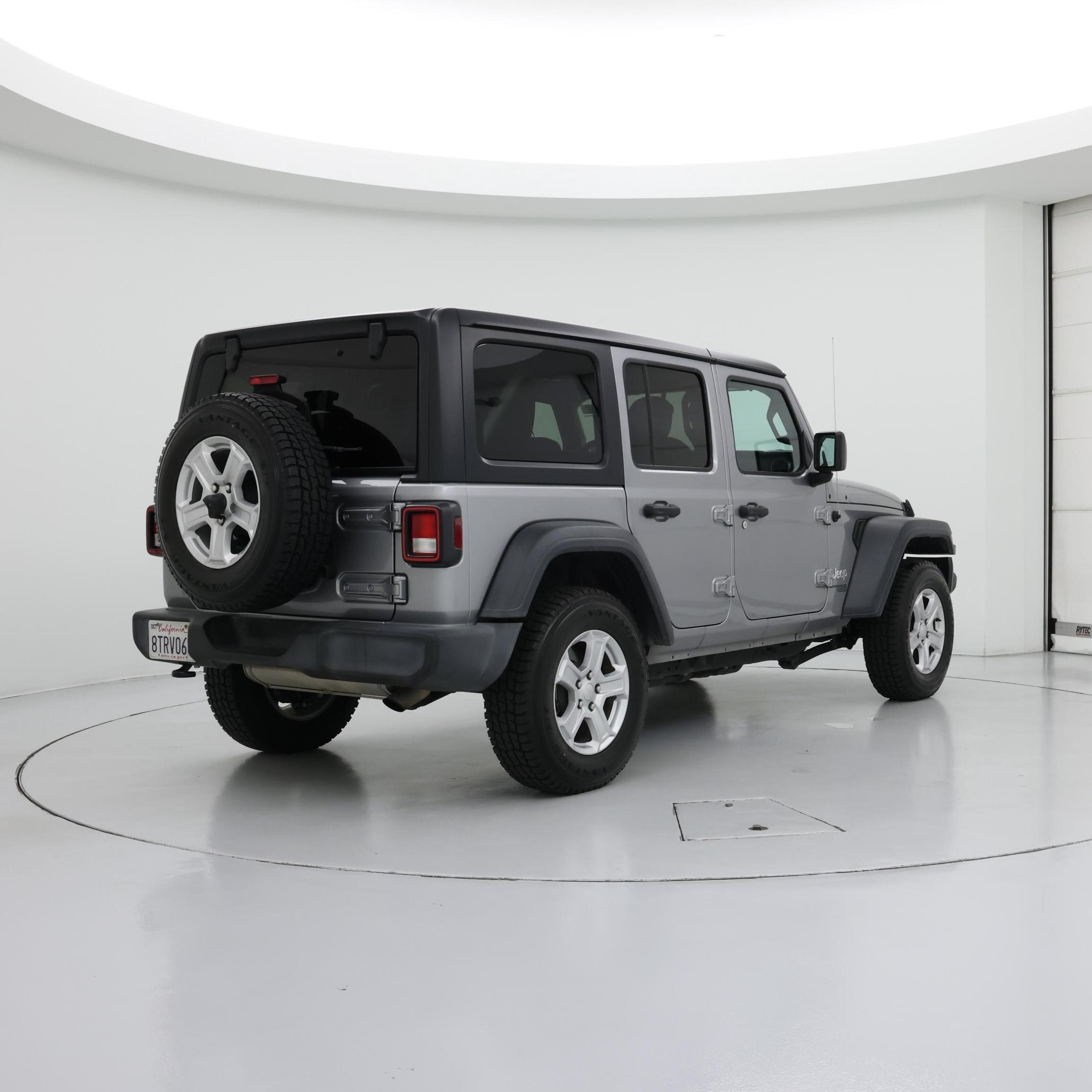 Thumbnail: 2020 Jeep Wrangler - 8