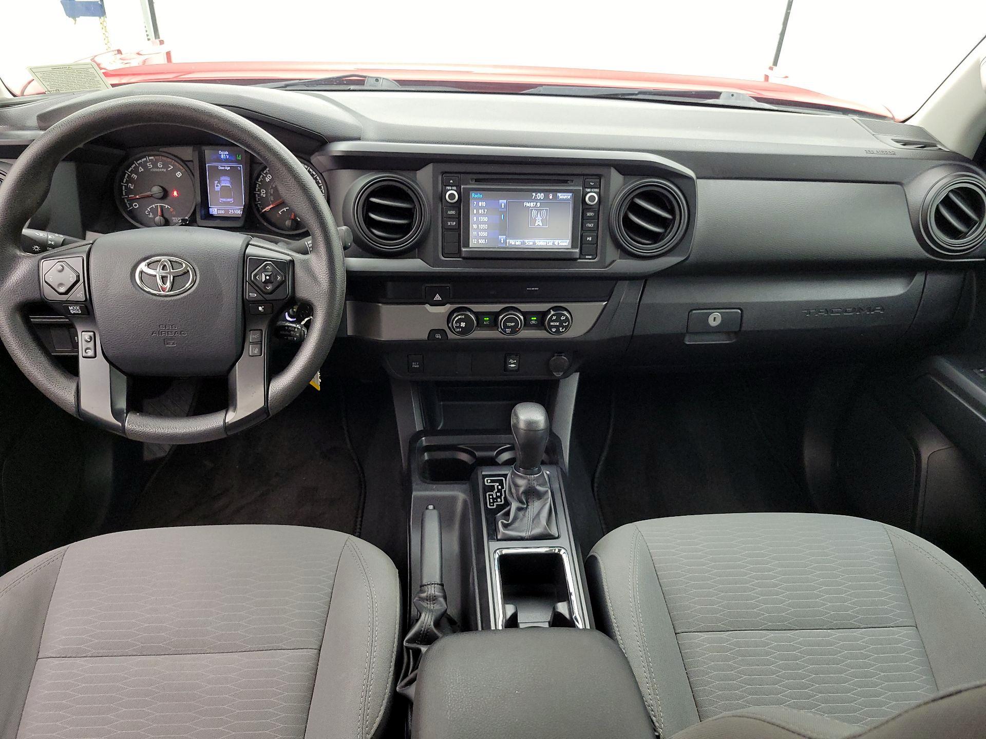 Thumbnail: 2019 Toyota Tacoma - 9