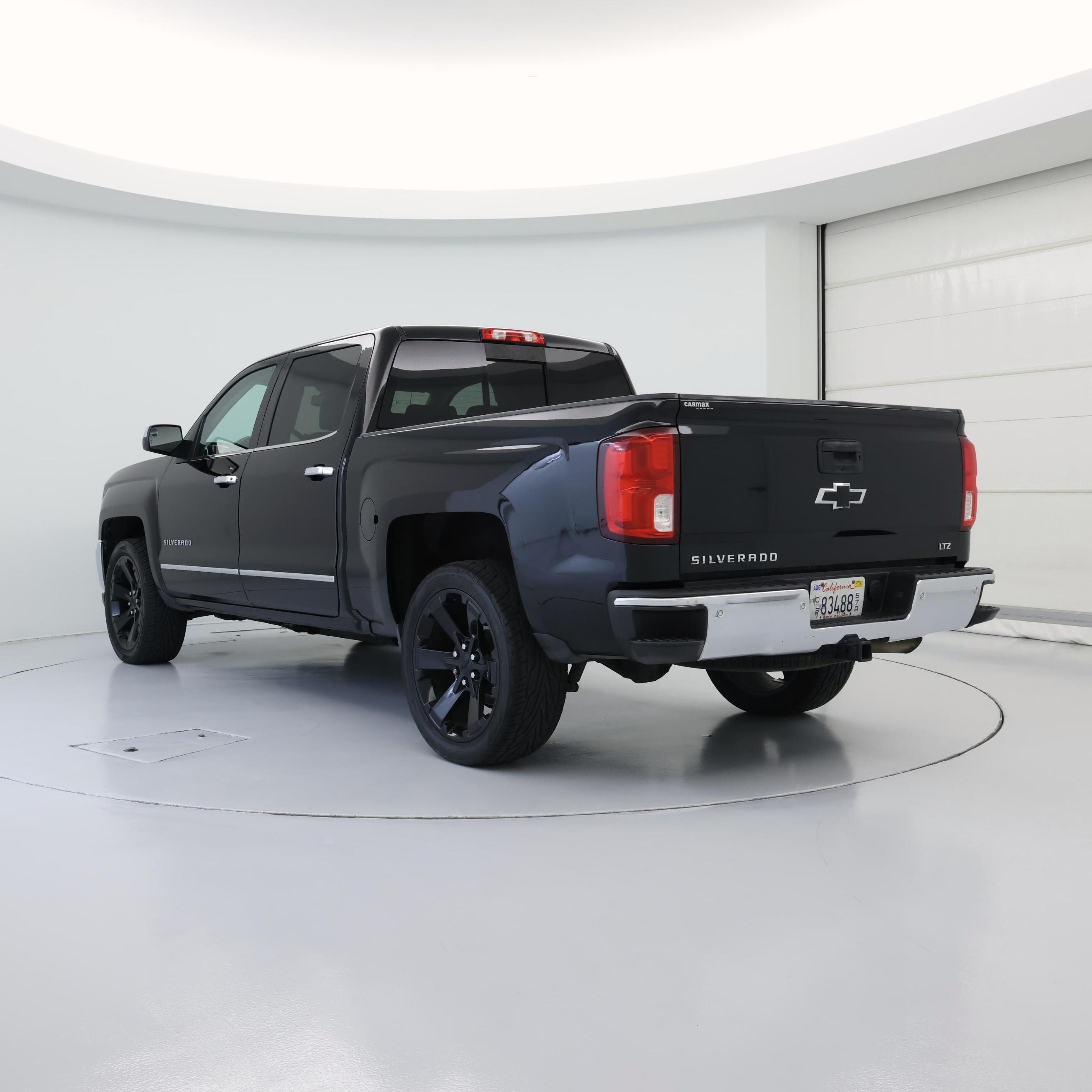 Thumbnail: 2017 Chevrolet Silverado 1500 - 2