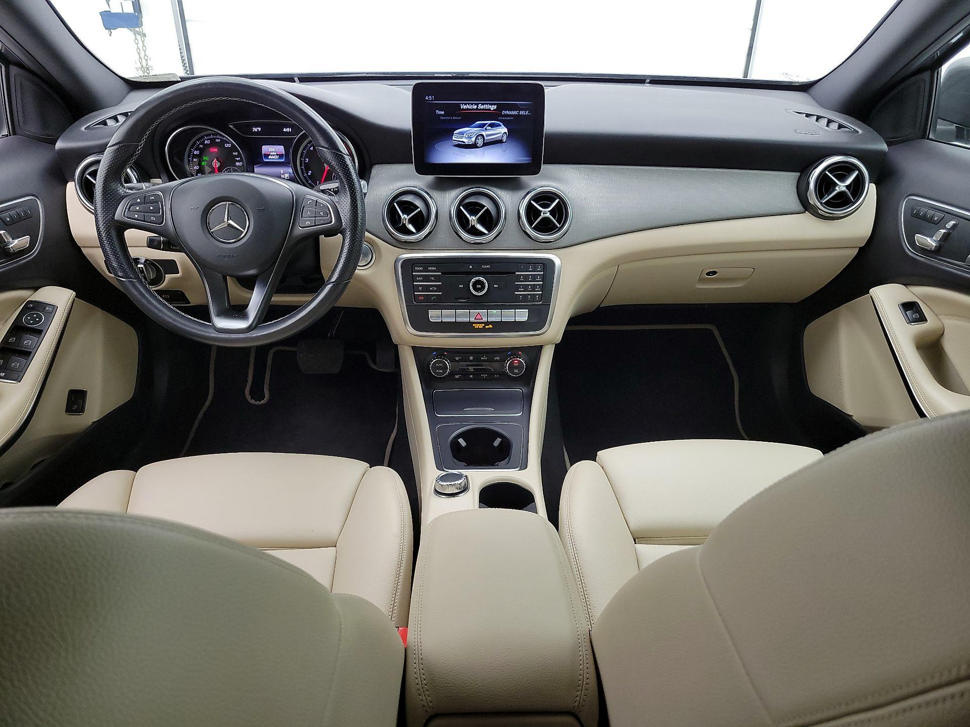 Thumbnail: 2020 Mercedes-Benz GLA - 9