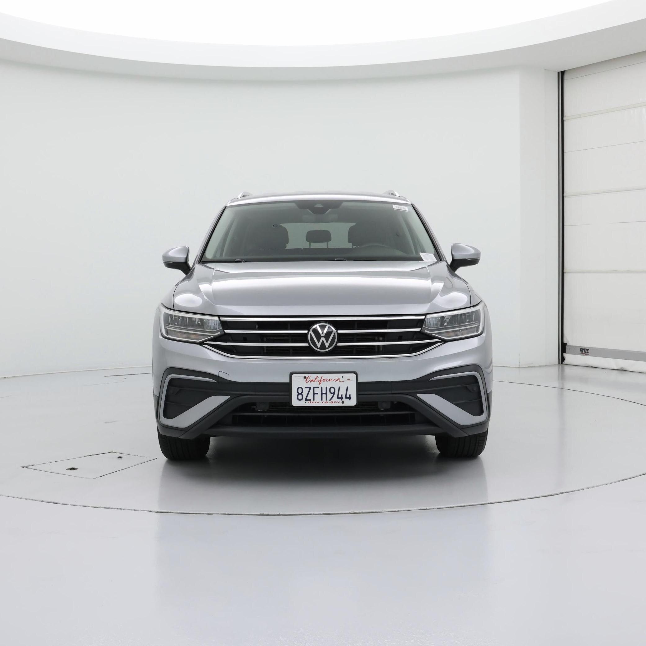 Thumbnail: 2022 Volkswagen Tiguan - 5