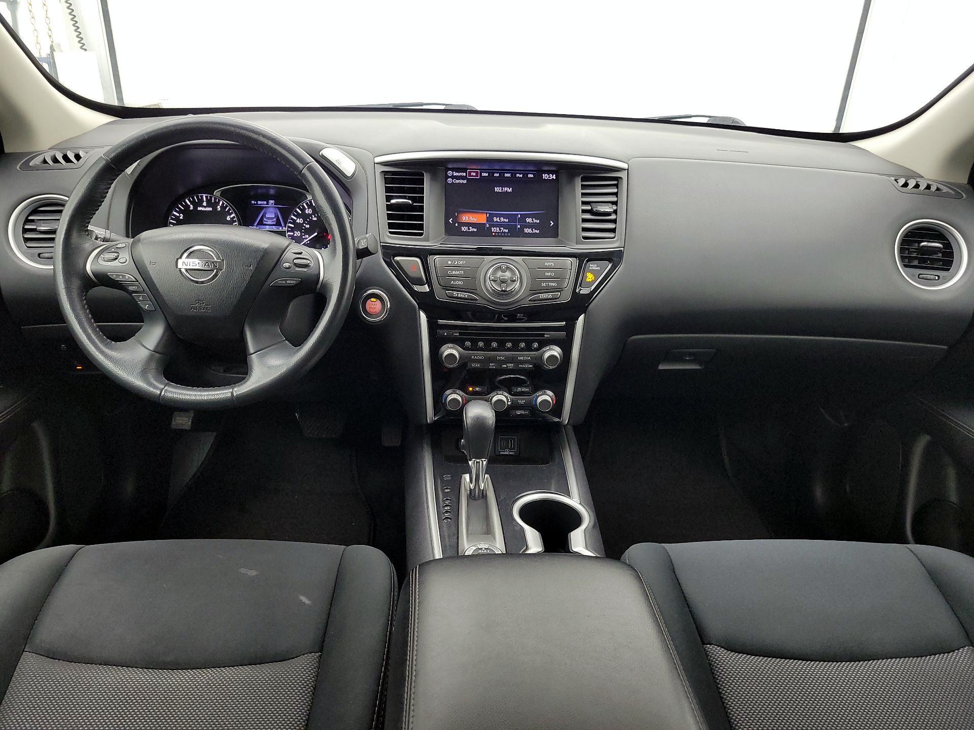 Thumbnail: 2019 Nissan Pathfinder - 9