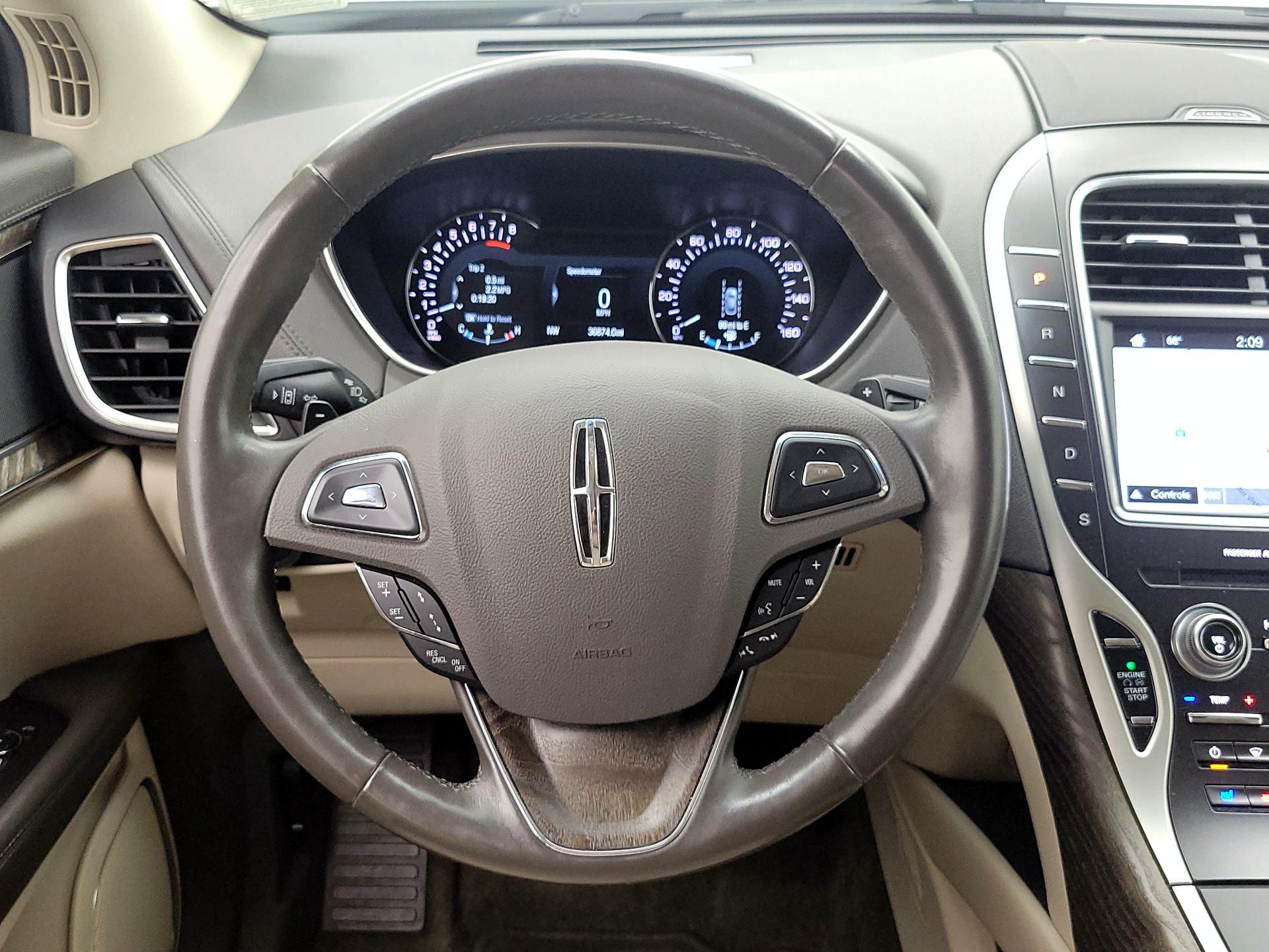 Thumbnail: 2018 Lincoln MKX - 10