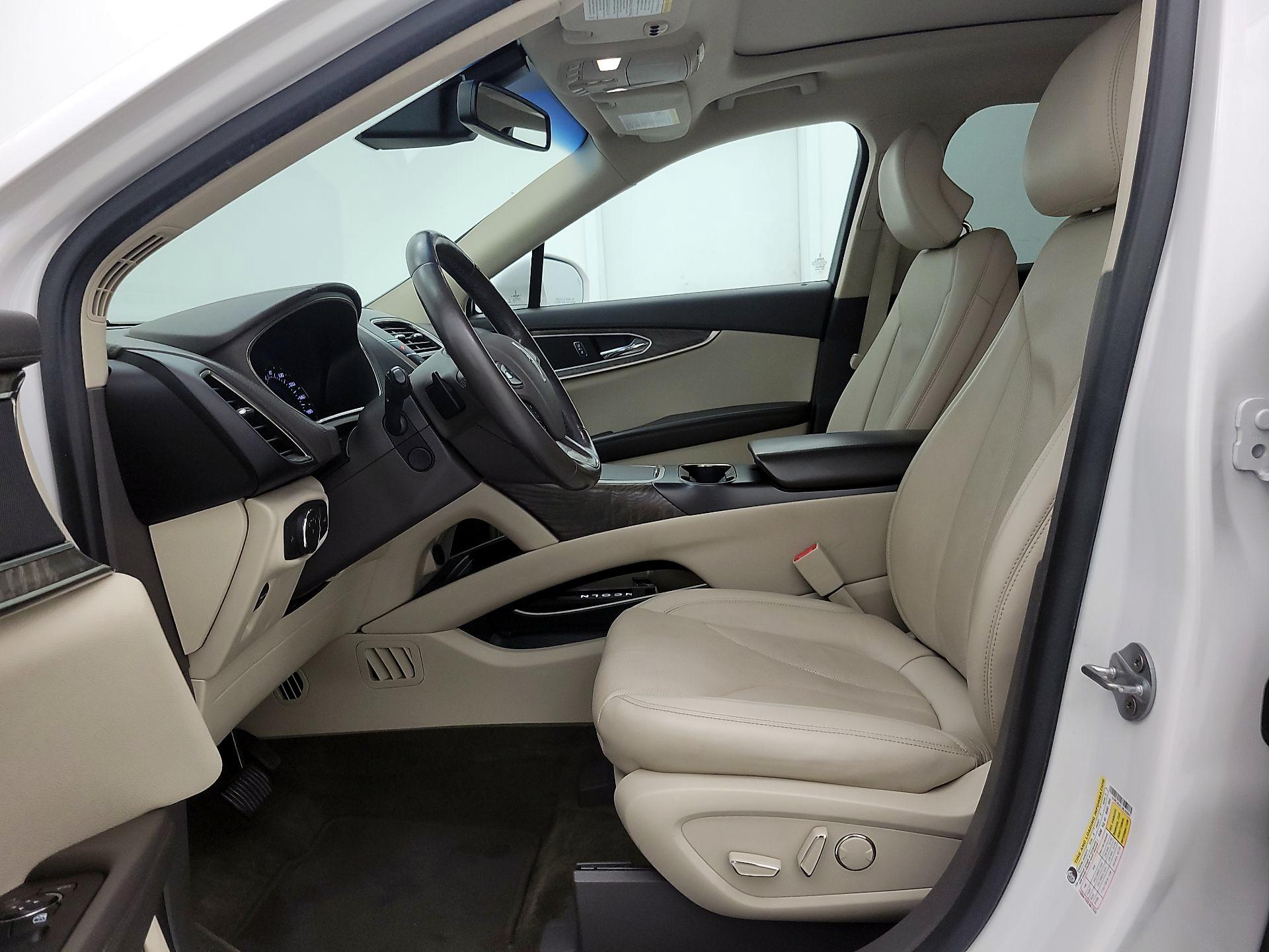 Thumbnail: 2018 Lincoln MKX - 11