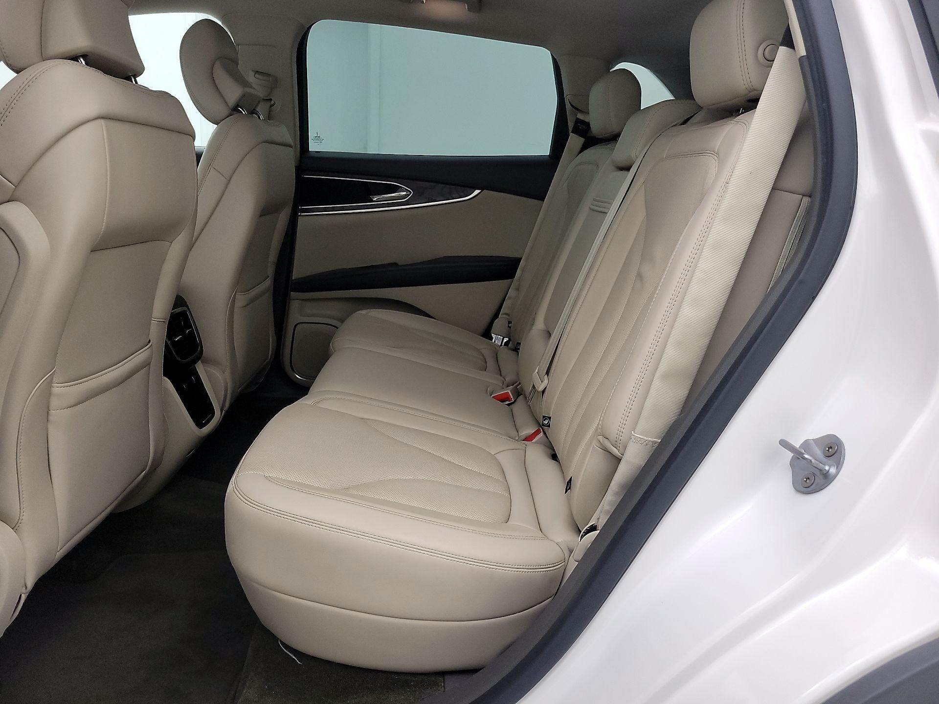 Thumbnail: 2018 Lincoln MKX - 20