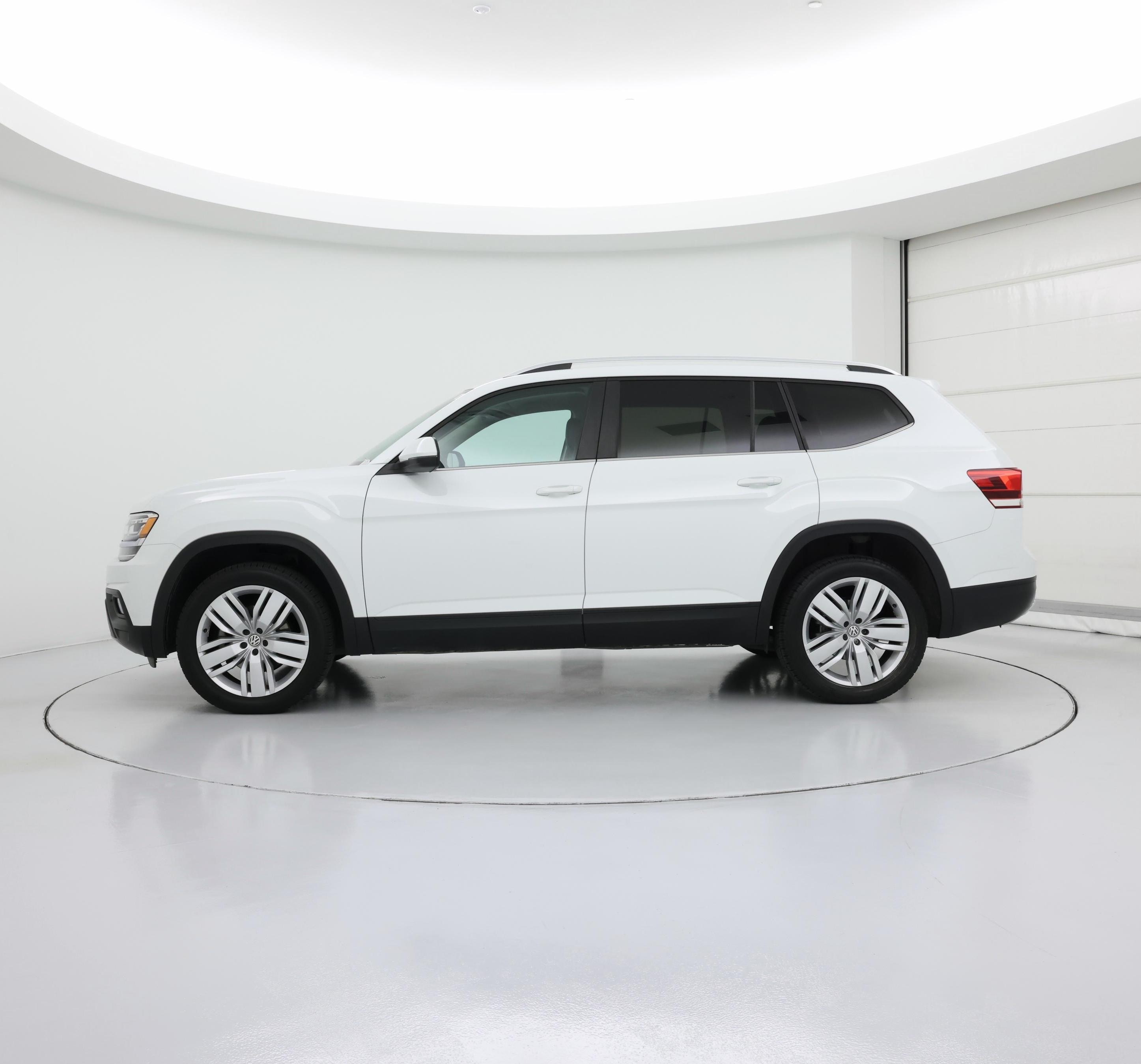 Thumbnail: 2019 Volkswagen Atlas - 3