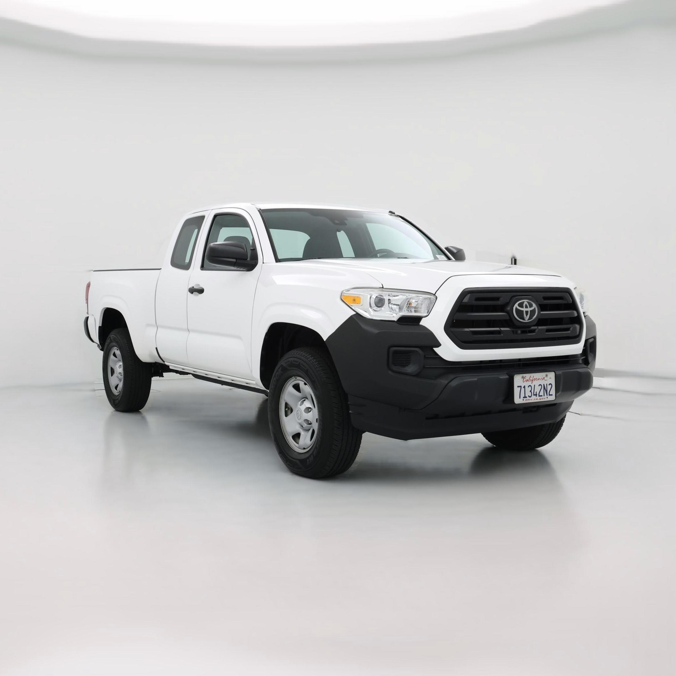 Thumbnail: 2018 Toyota Tacoma - 1