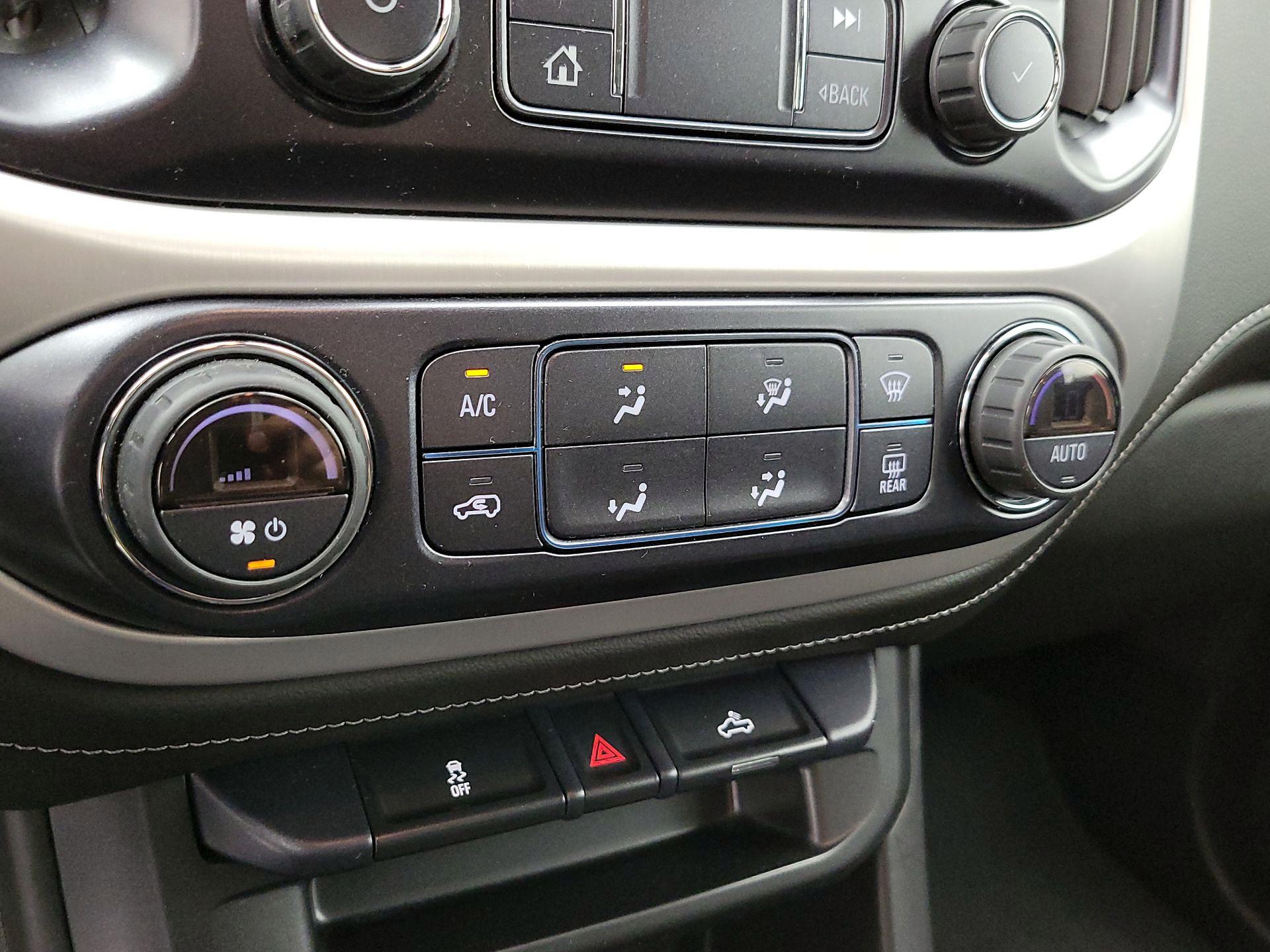 Thumbnail: 2021 GMC Canyon - 16