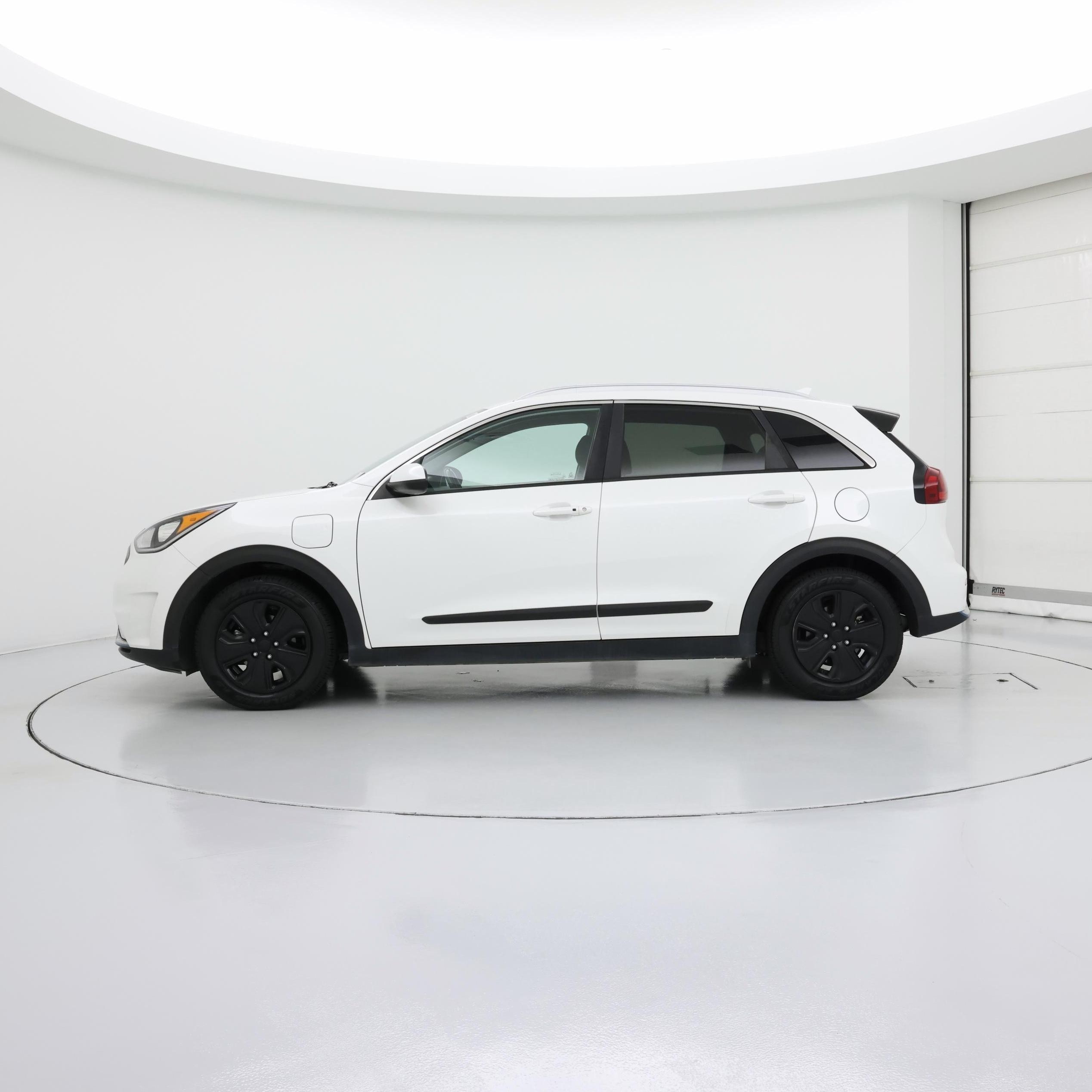 Thumbnail: 2019 Kia Niro - 3
