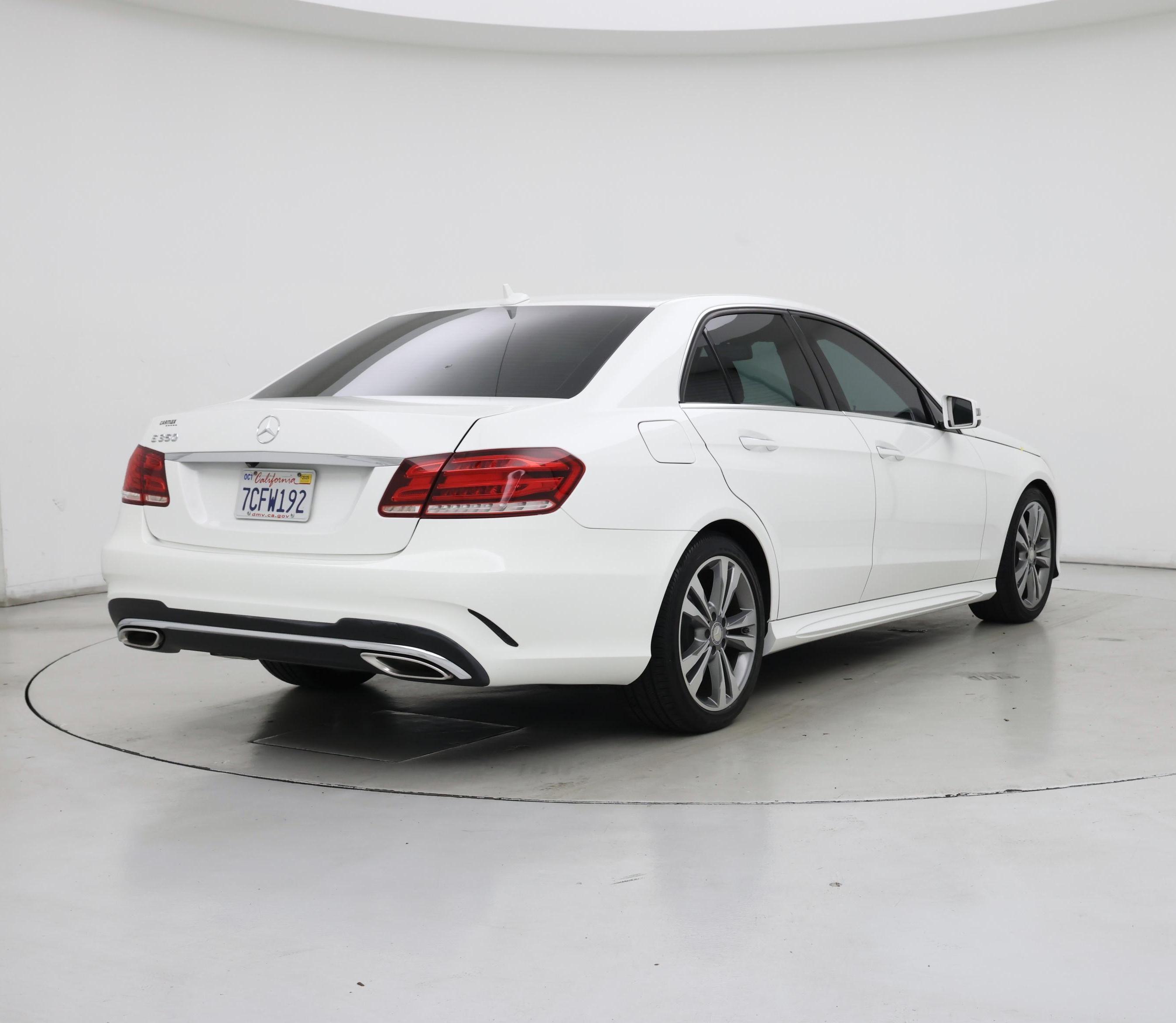 Thumbnail: 2014 Mercedes-Benz E-Class - 8
