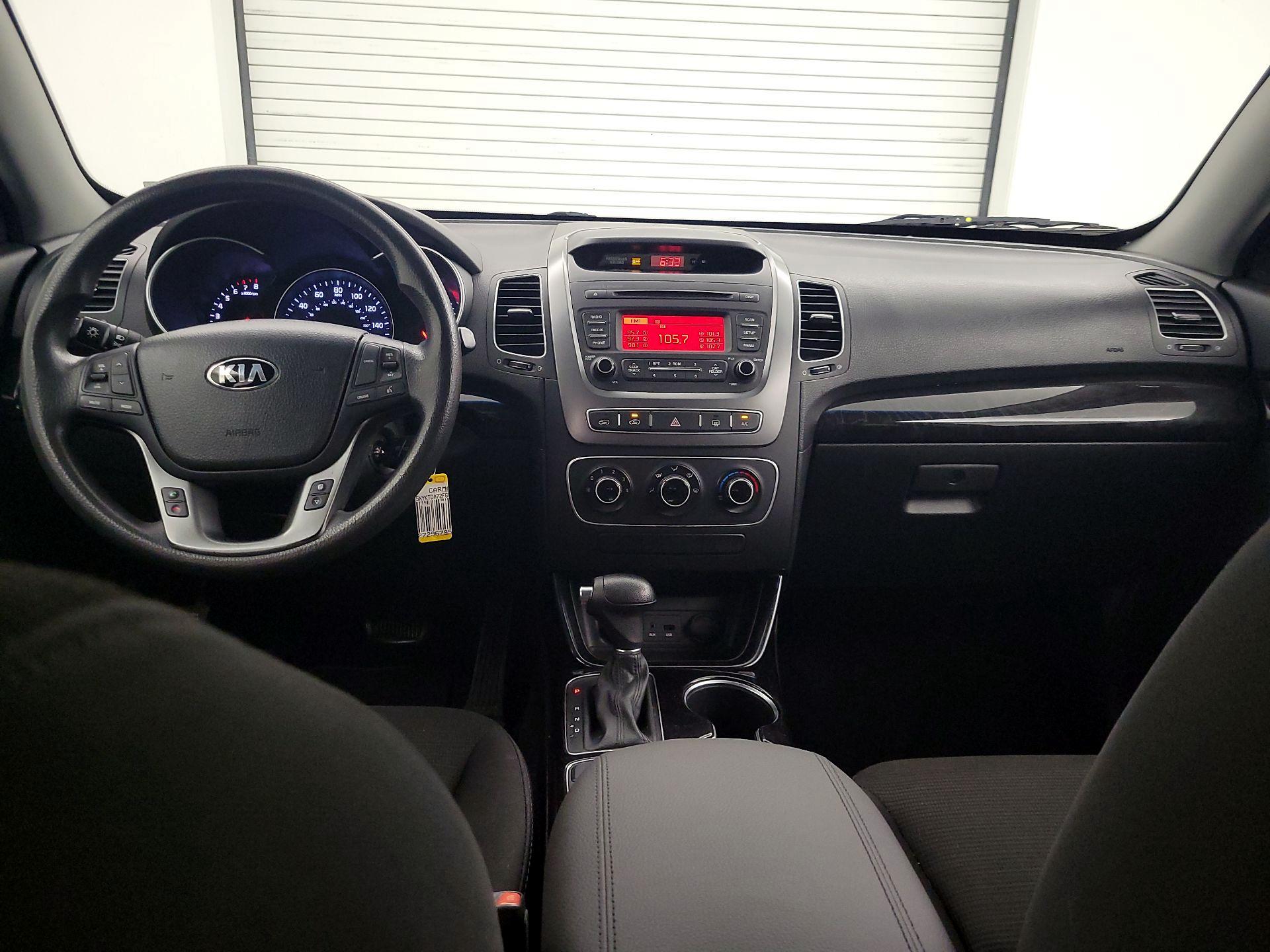 Thumbnail: 2015 Kia Sorento - 9