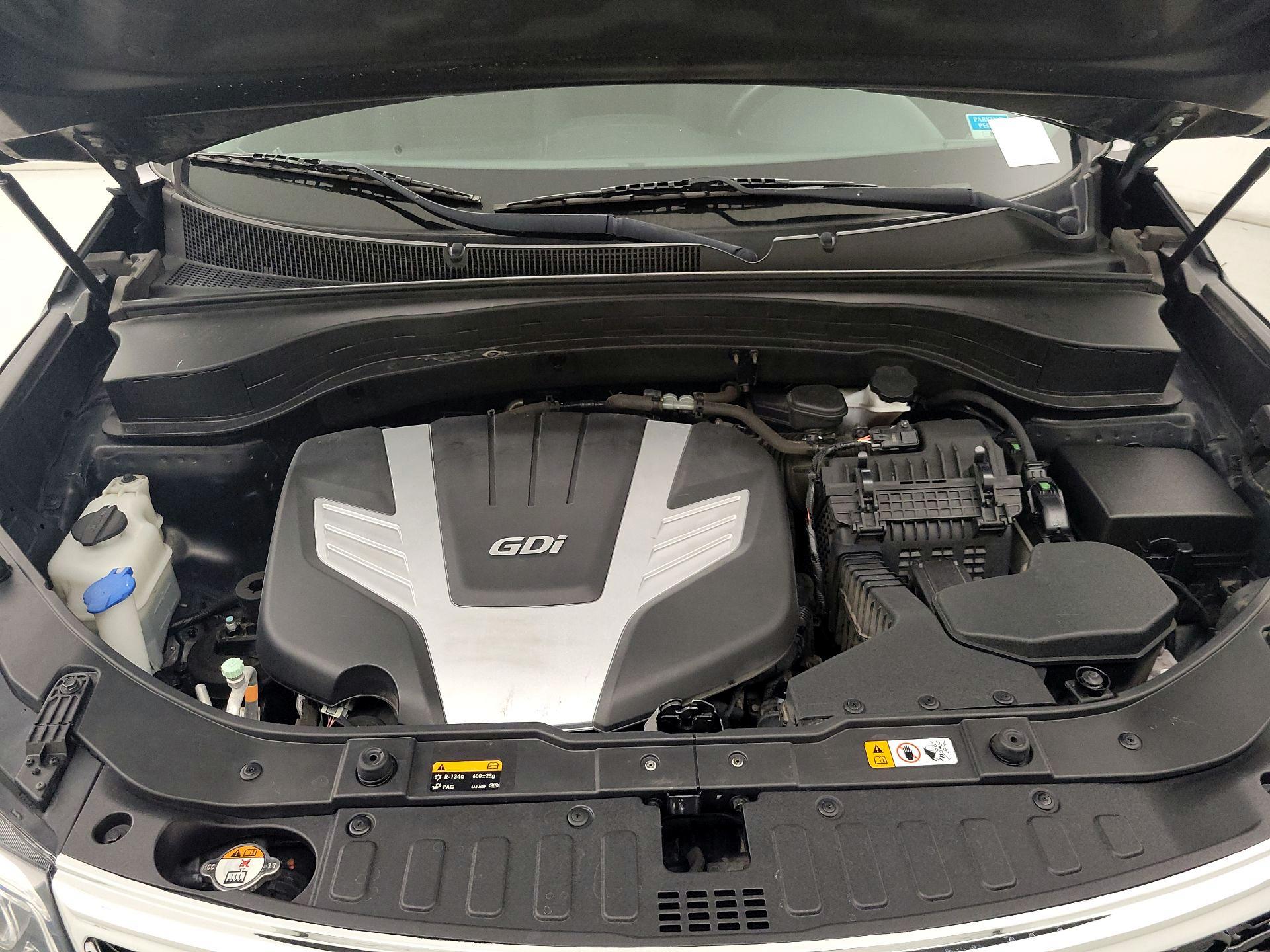 Thumbnail: 2015 Kia Sorento - 19