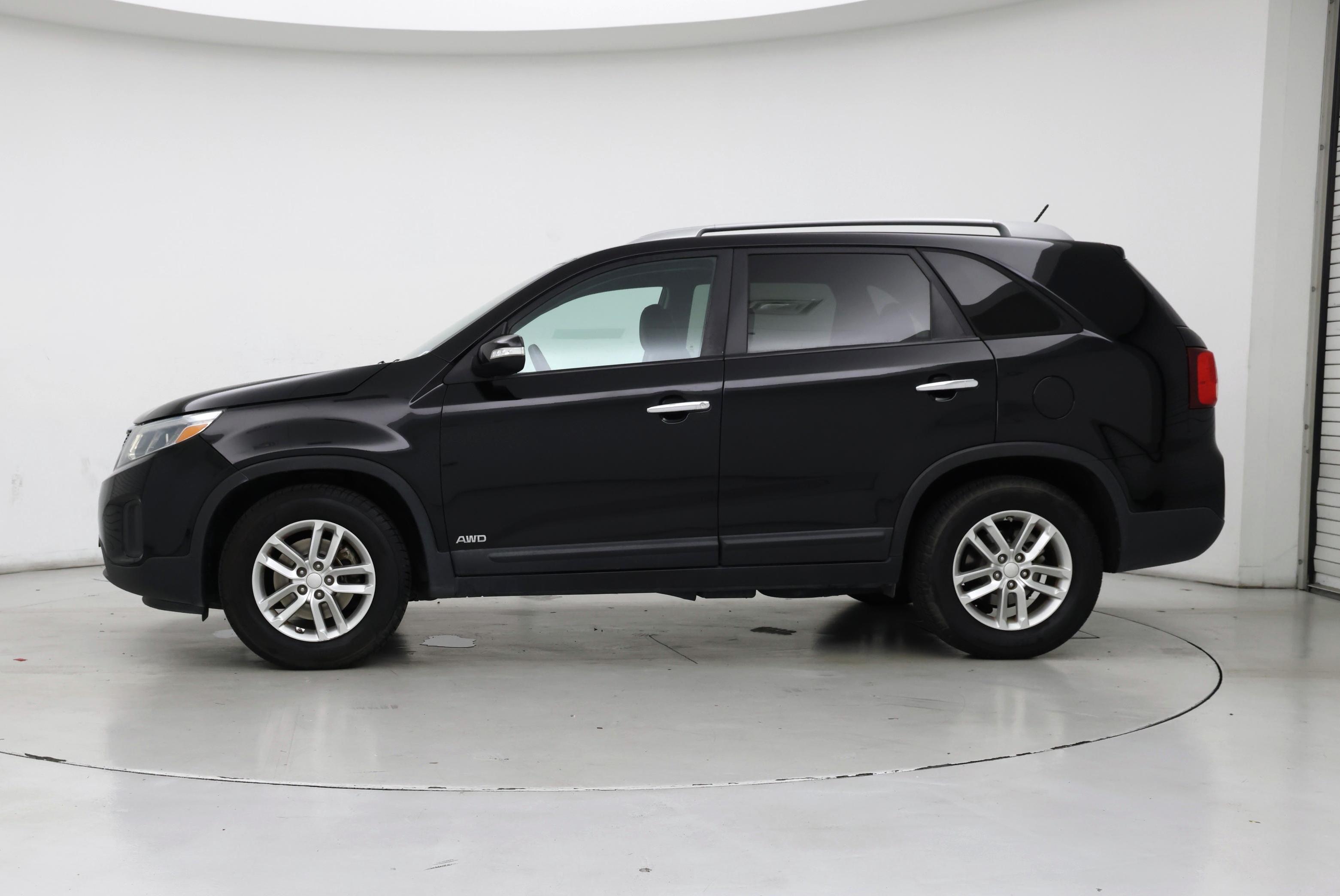 Thumbnail: 2015 Kia Sorento - 3