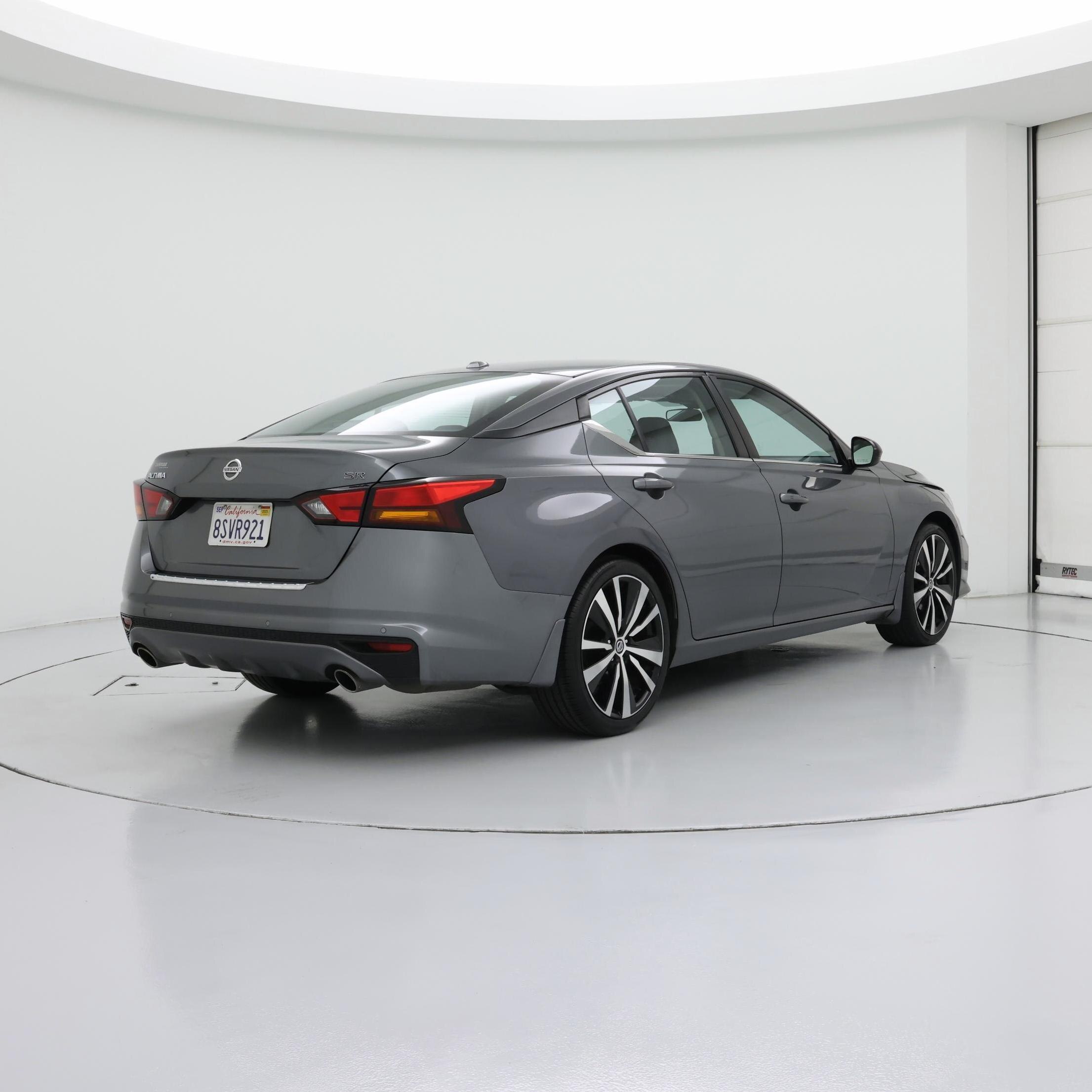 Thumbnail: 2020 Nissan Altima - 8