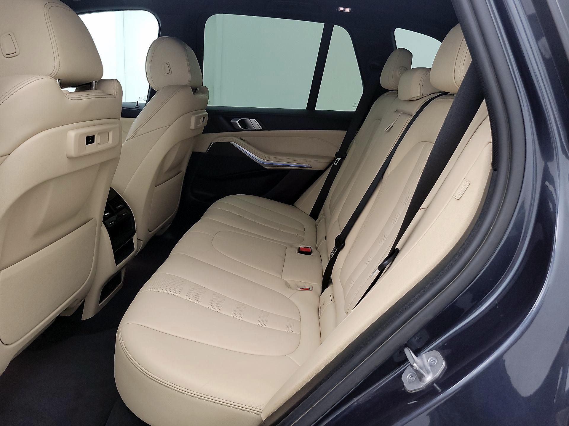Thumbnail: 2022 BMW X5 - 19