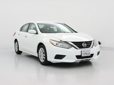 White 2016 Nissan Altima S