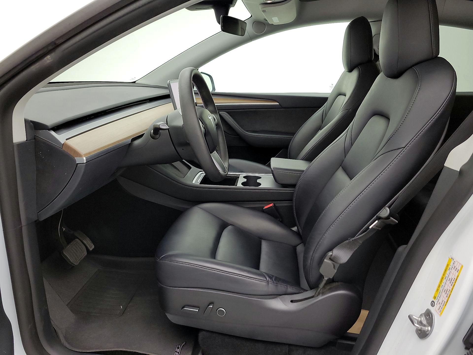 Thumbnail: 2022 Tesla Model Y - 11