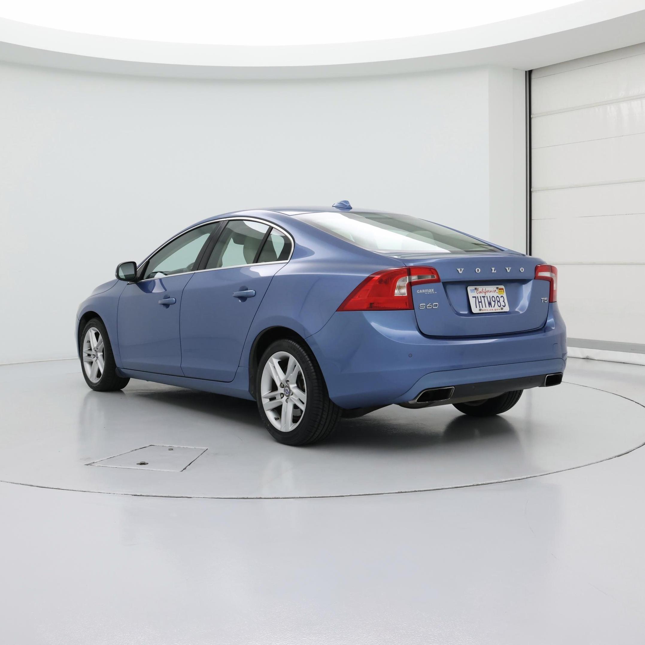 Thumbnail: 2015 Volvo S60 - 2