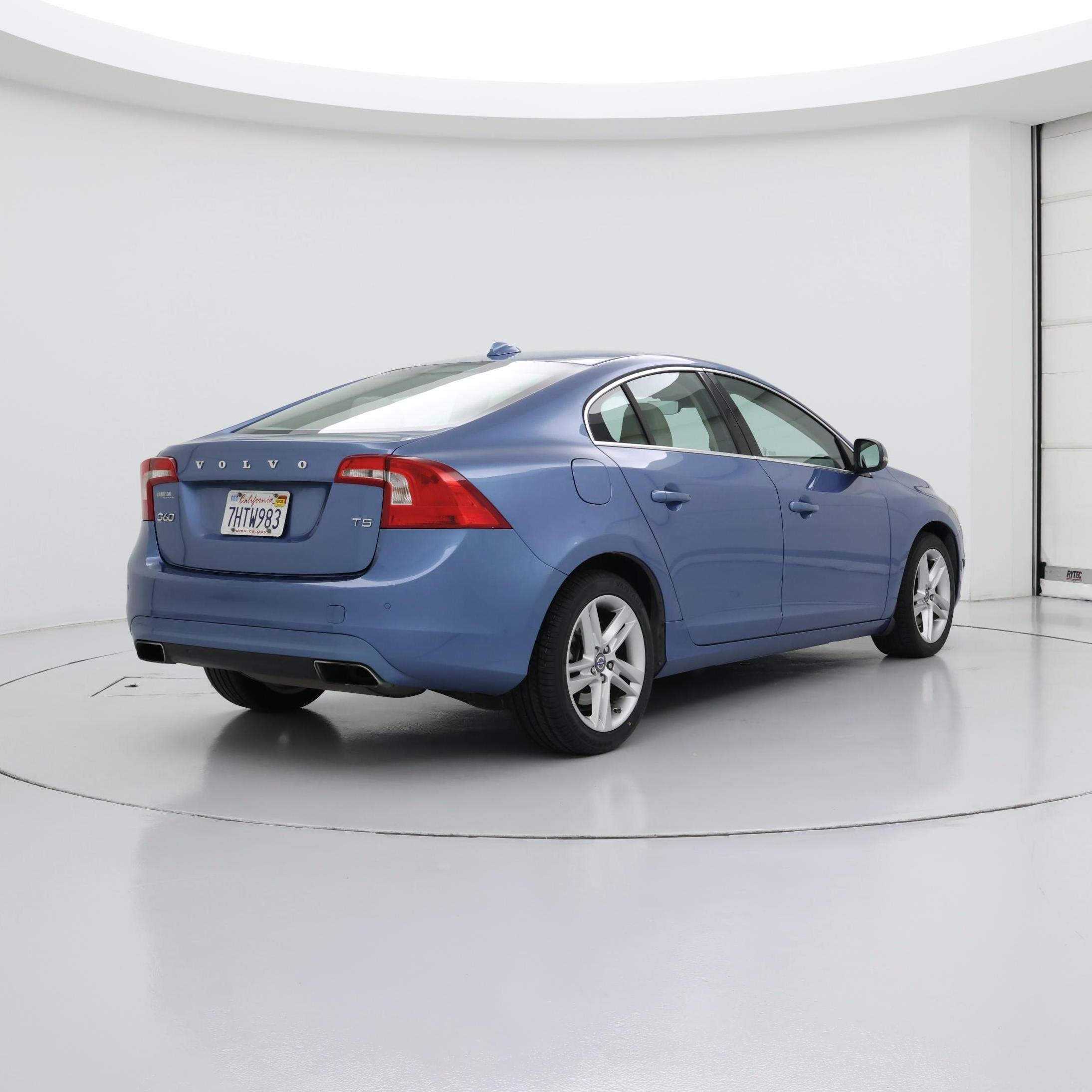 Thumbnail: 2015 Volvo S60 - 8
