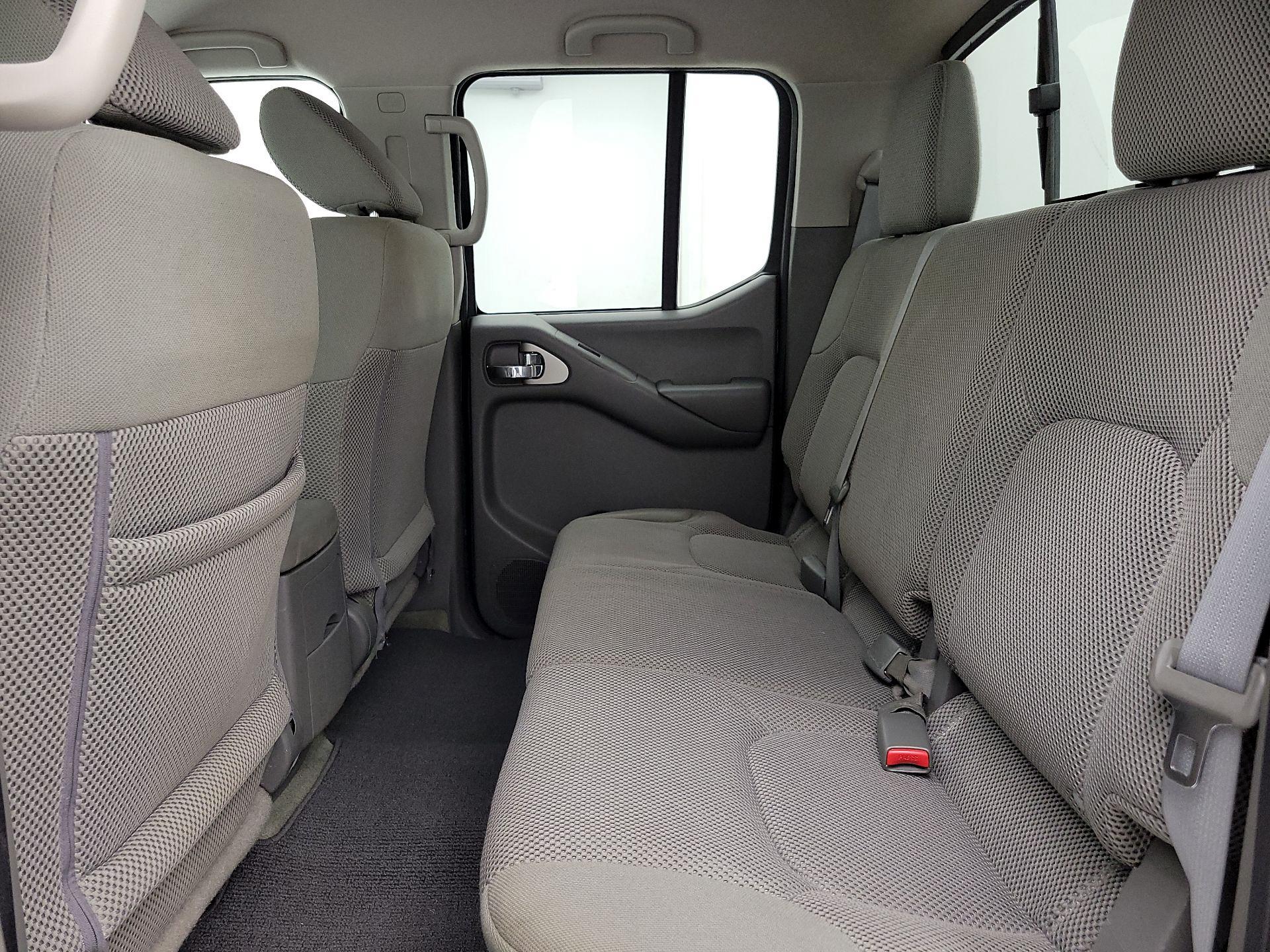 Thumbnail: 2016 Nissan Frontier - 19