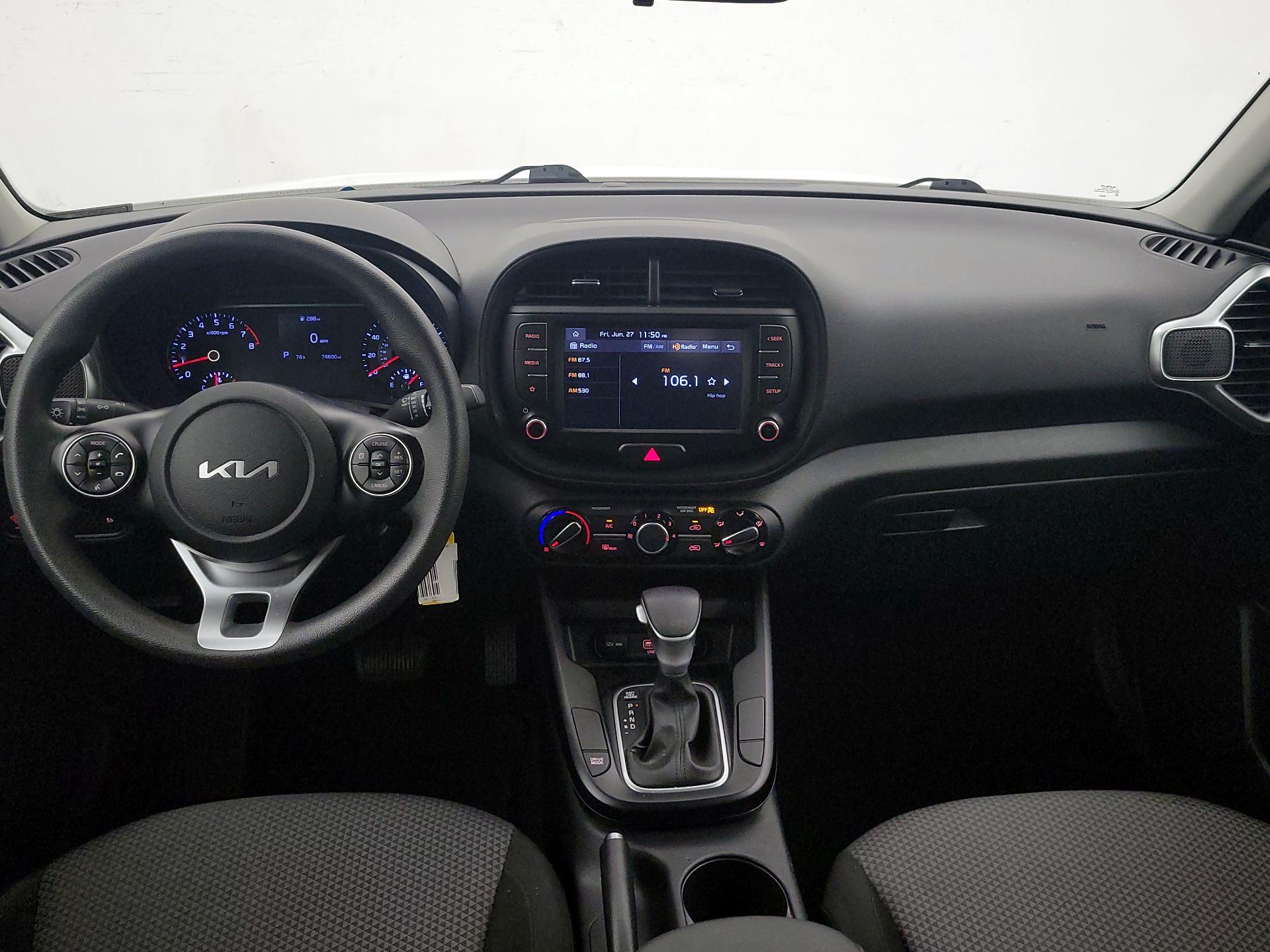 Thumbnail: 2022 Kia Soul - 9