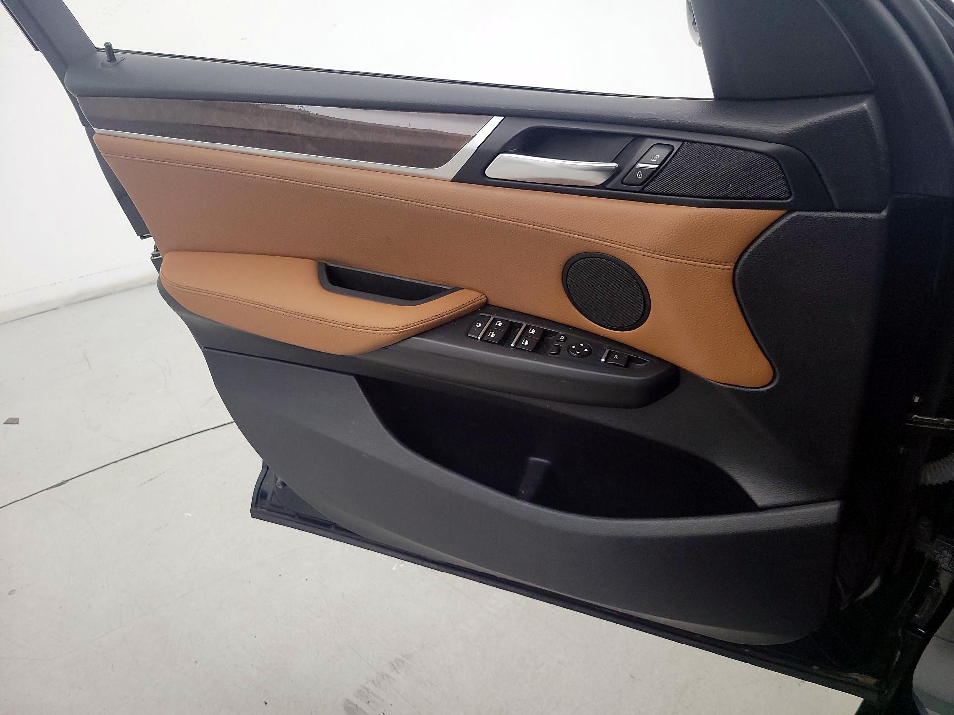 Thumbnail: 2016 BMW X3 - 12