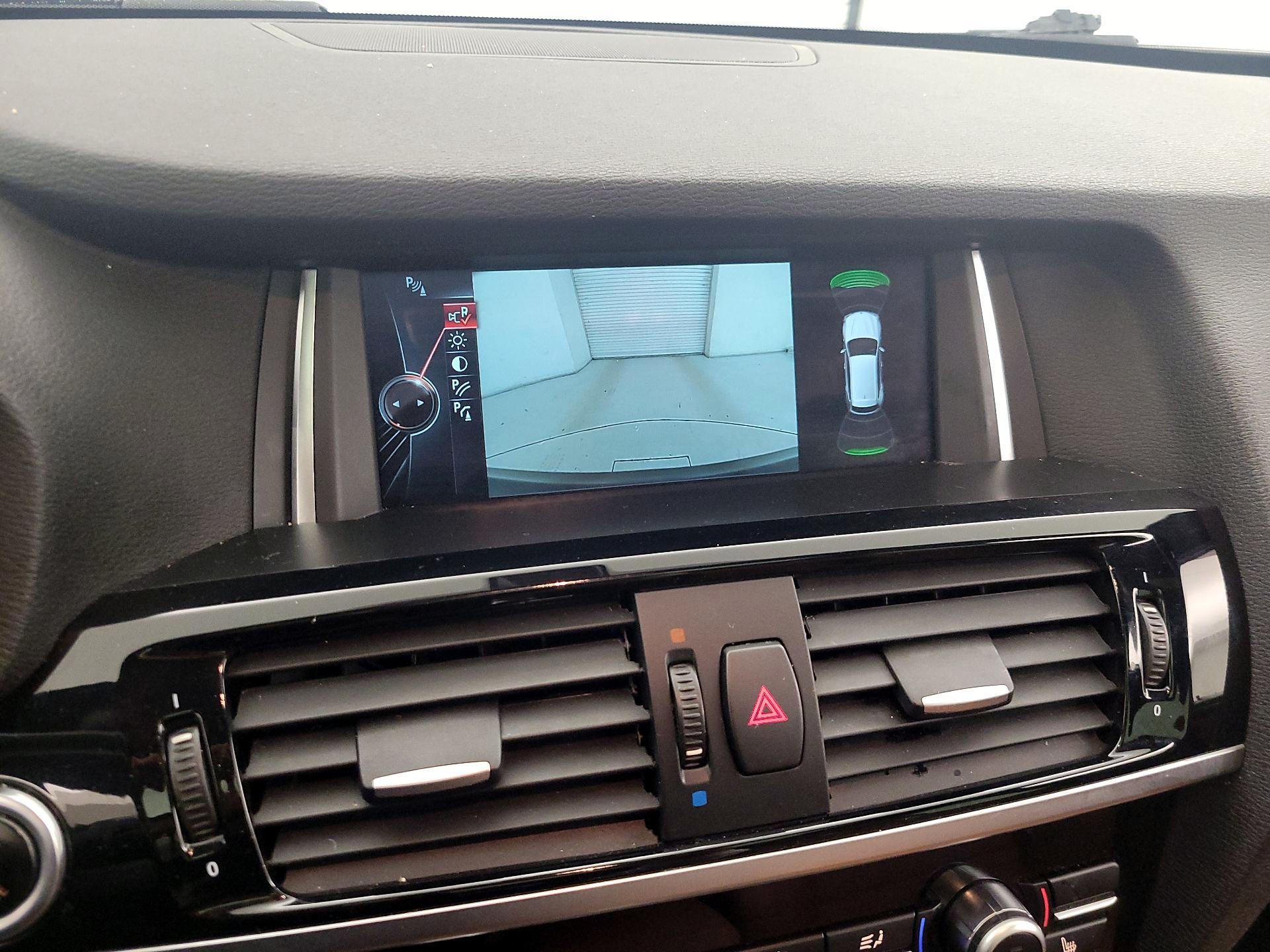 Thumbnail: 2016 BMW X3 - 14