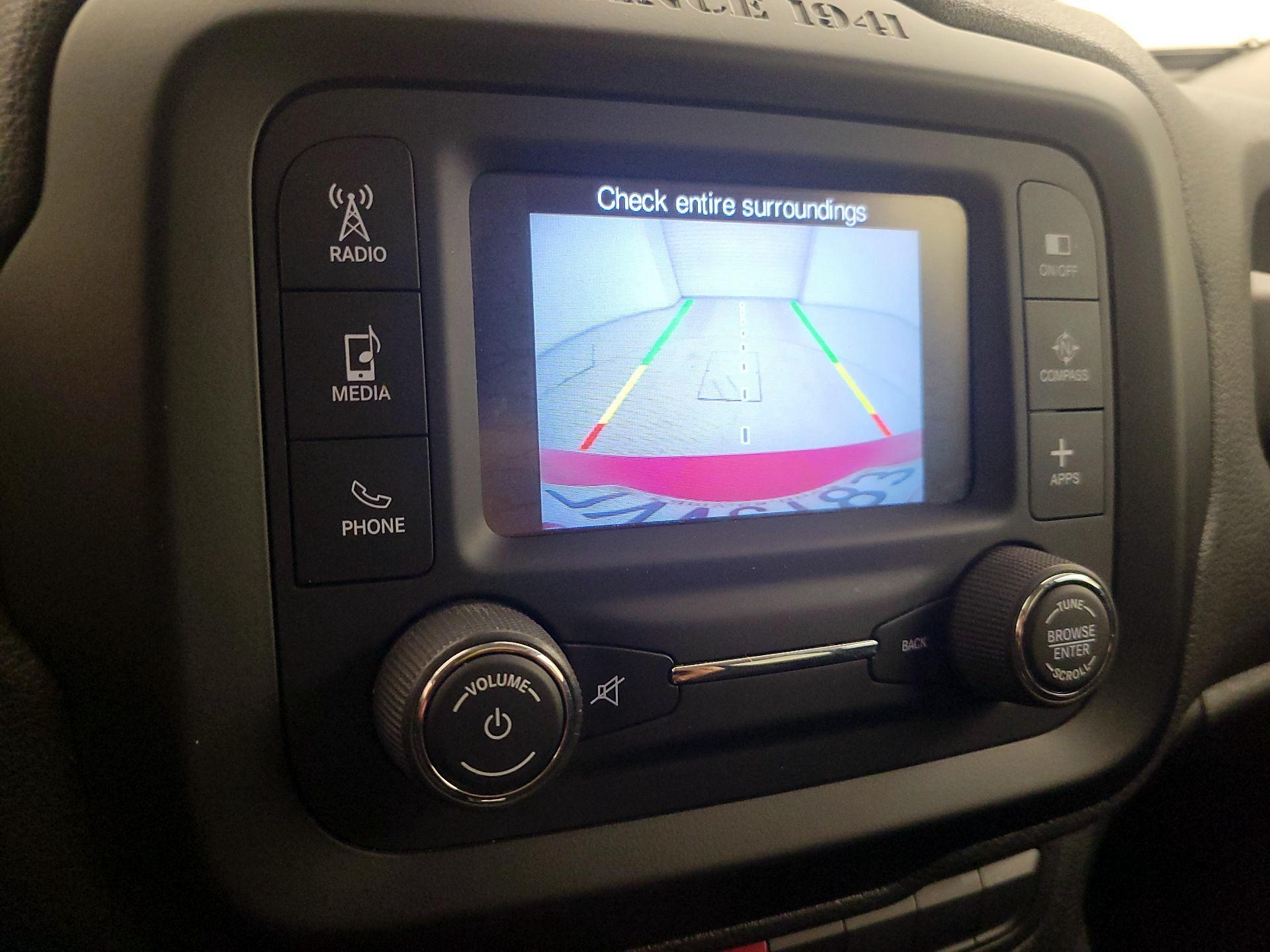 Thumbnail: 2015 Jeep Renegade - 14