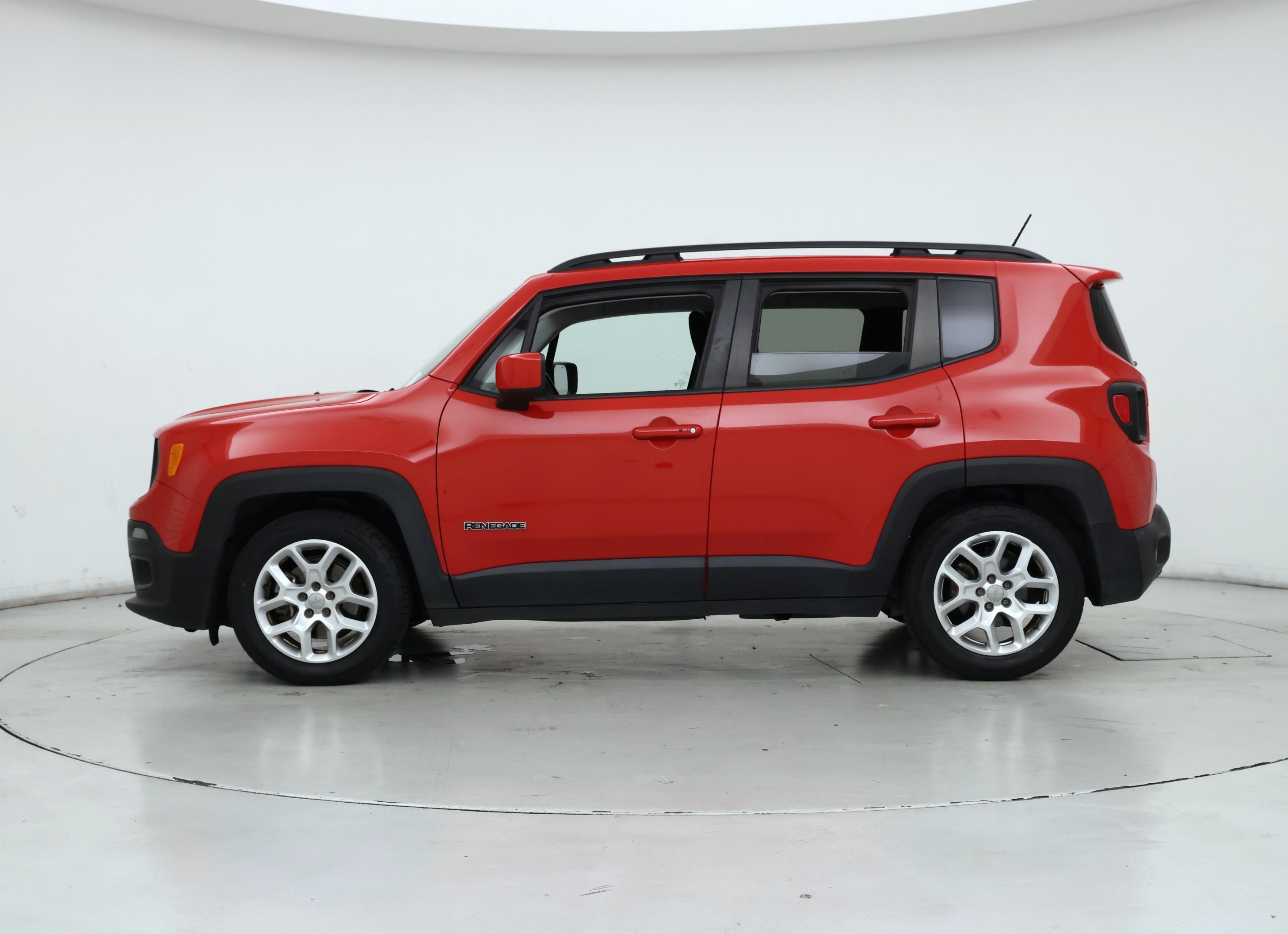 Thumbnail: 2015 Jeep Renegade - 3
