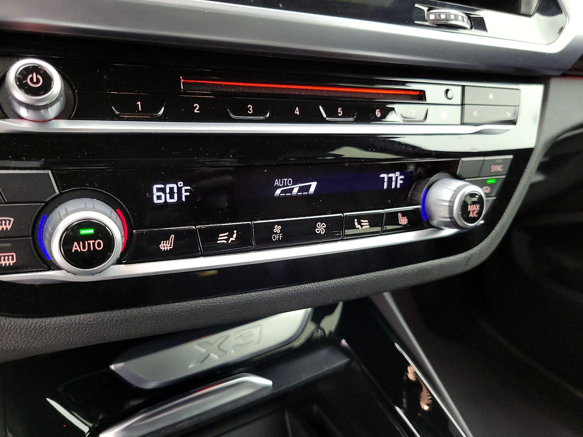Thumbnail: 2019 BMW X3 - 17