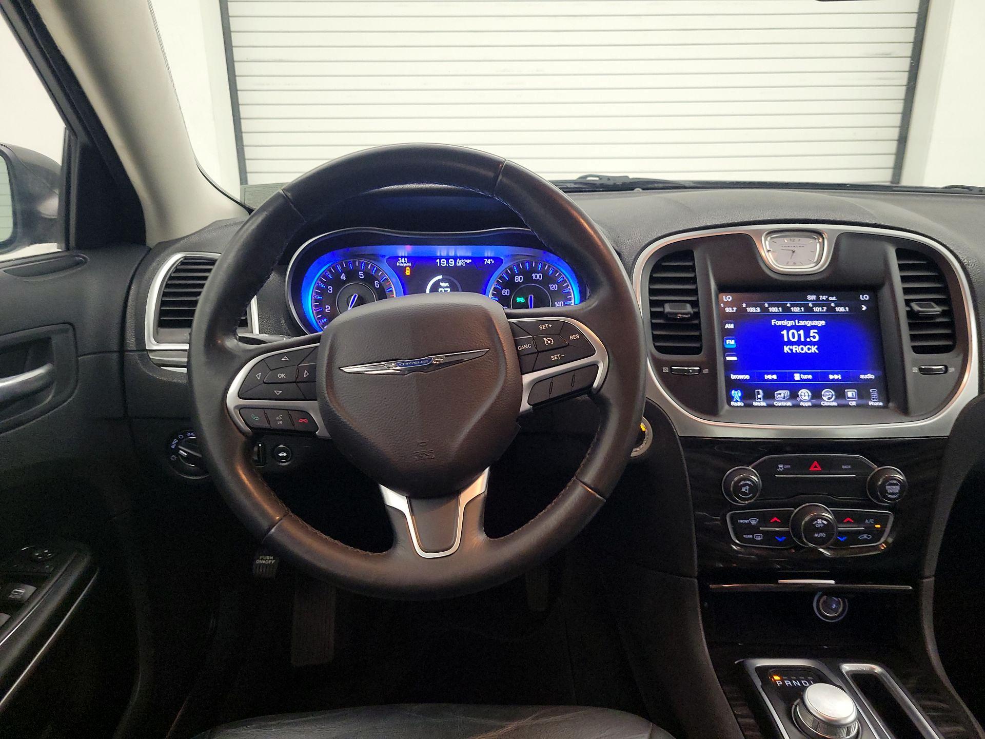 Thumbnail: 2015 Chrysler 300 - 10