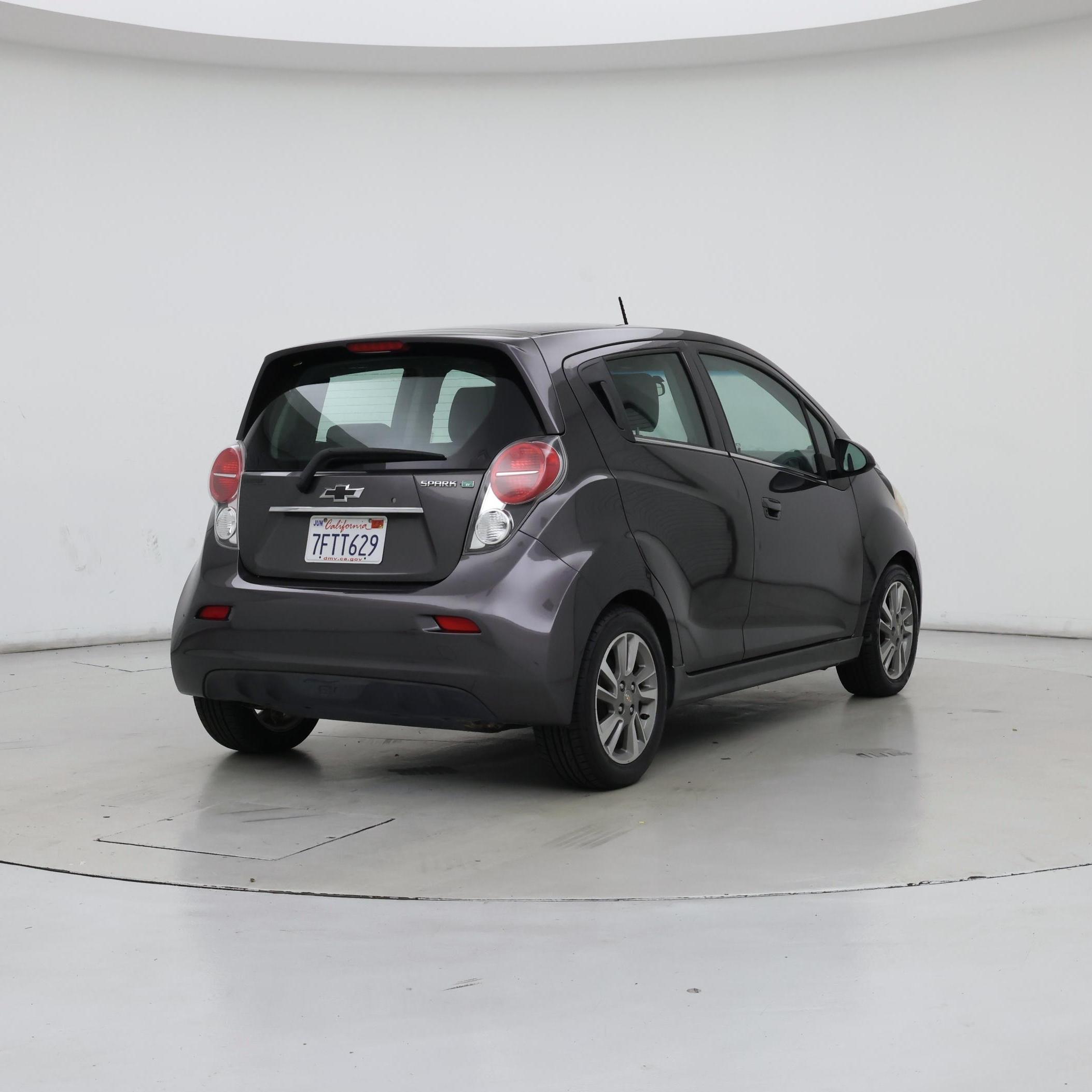 Thumbnail: 2014 Chevrolet Spark - 8