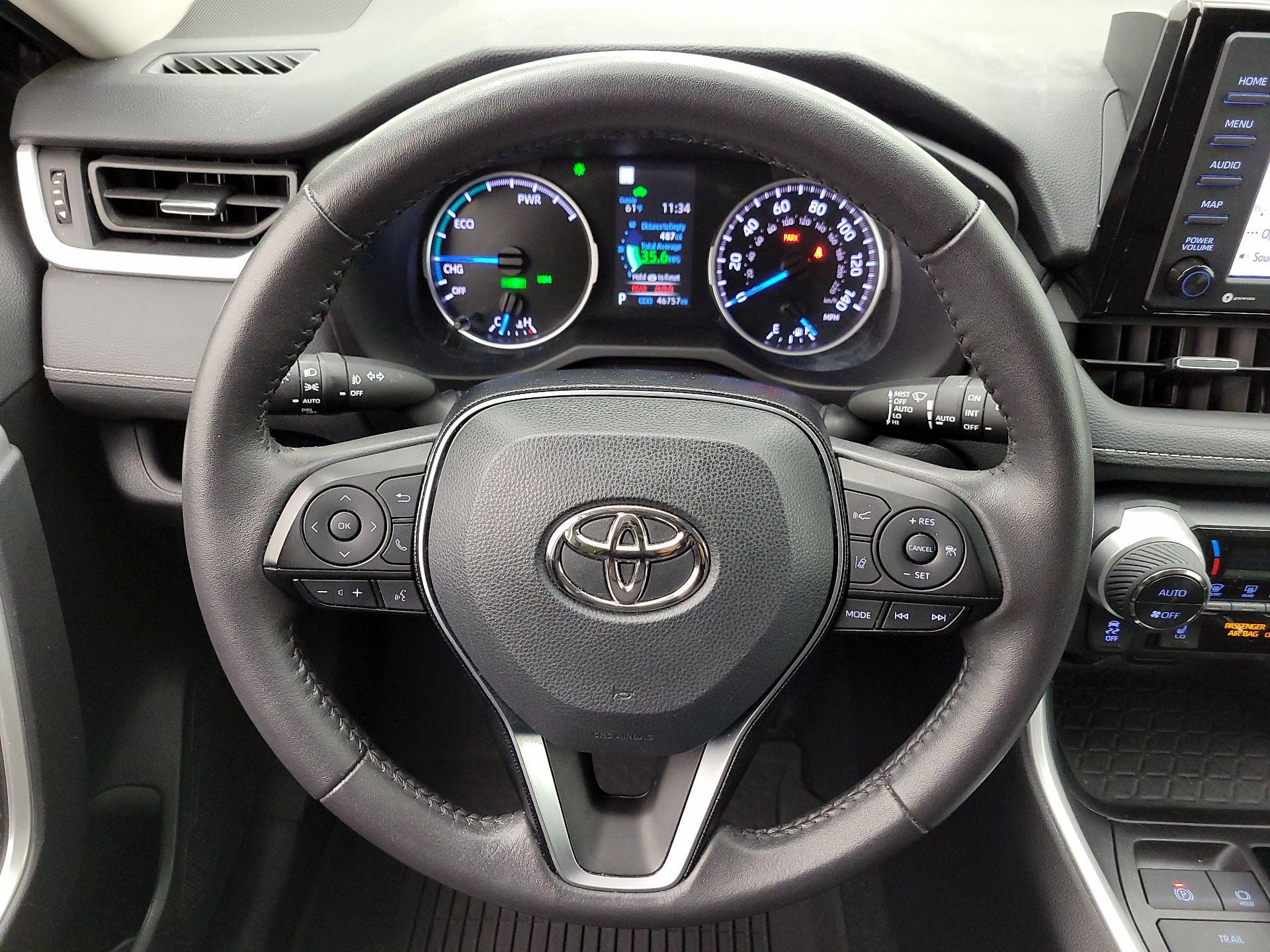 Thumbnail: 2021 Toyota RAV4 - 10
