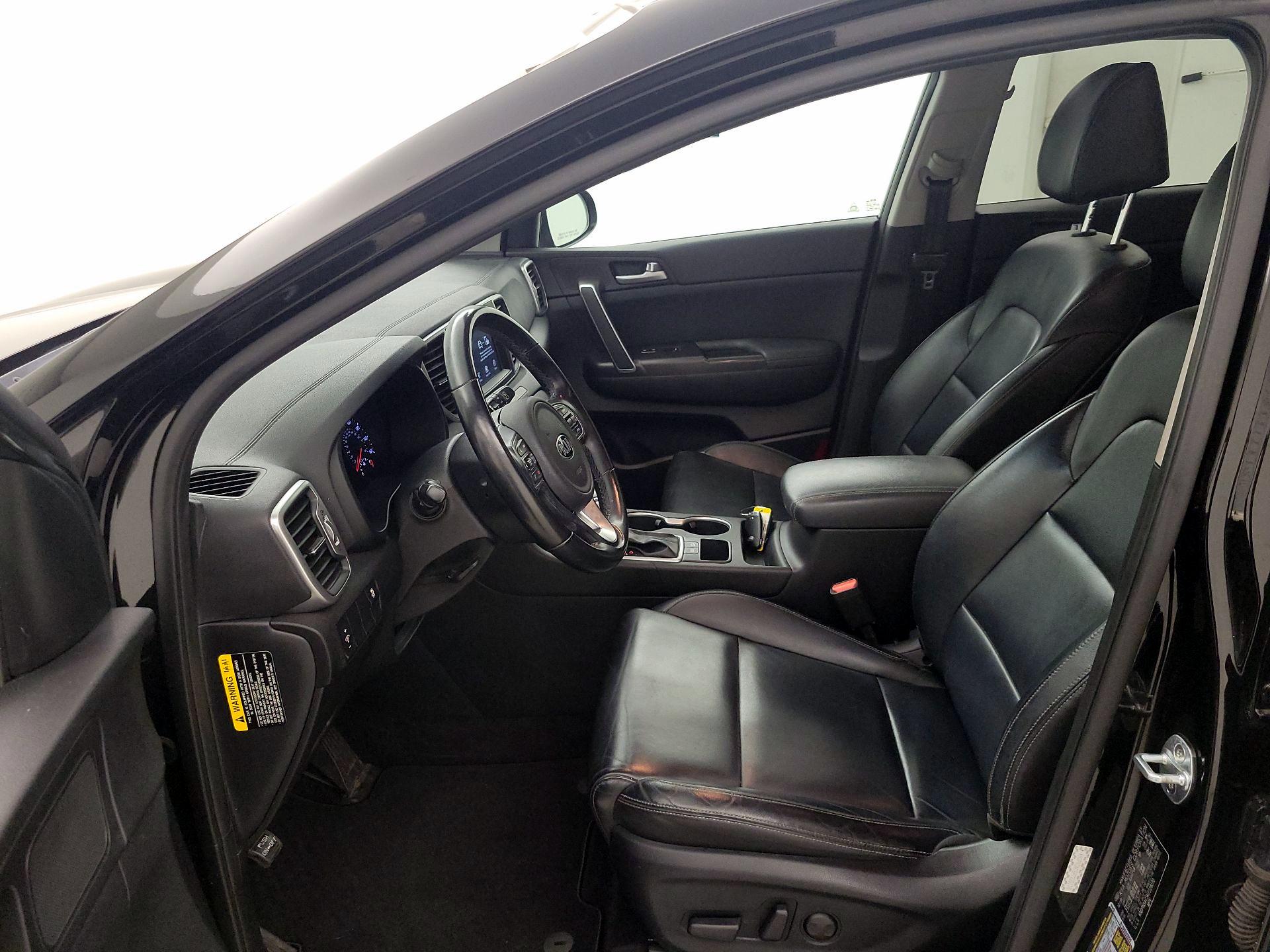 Thumbnail: 2017 Kia Sportage - 11