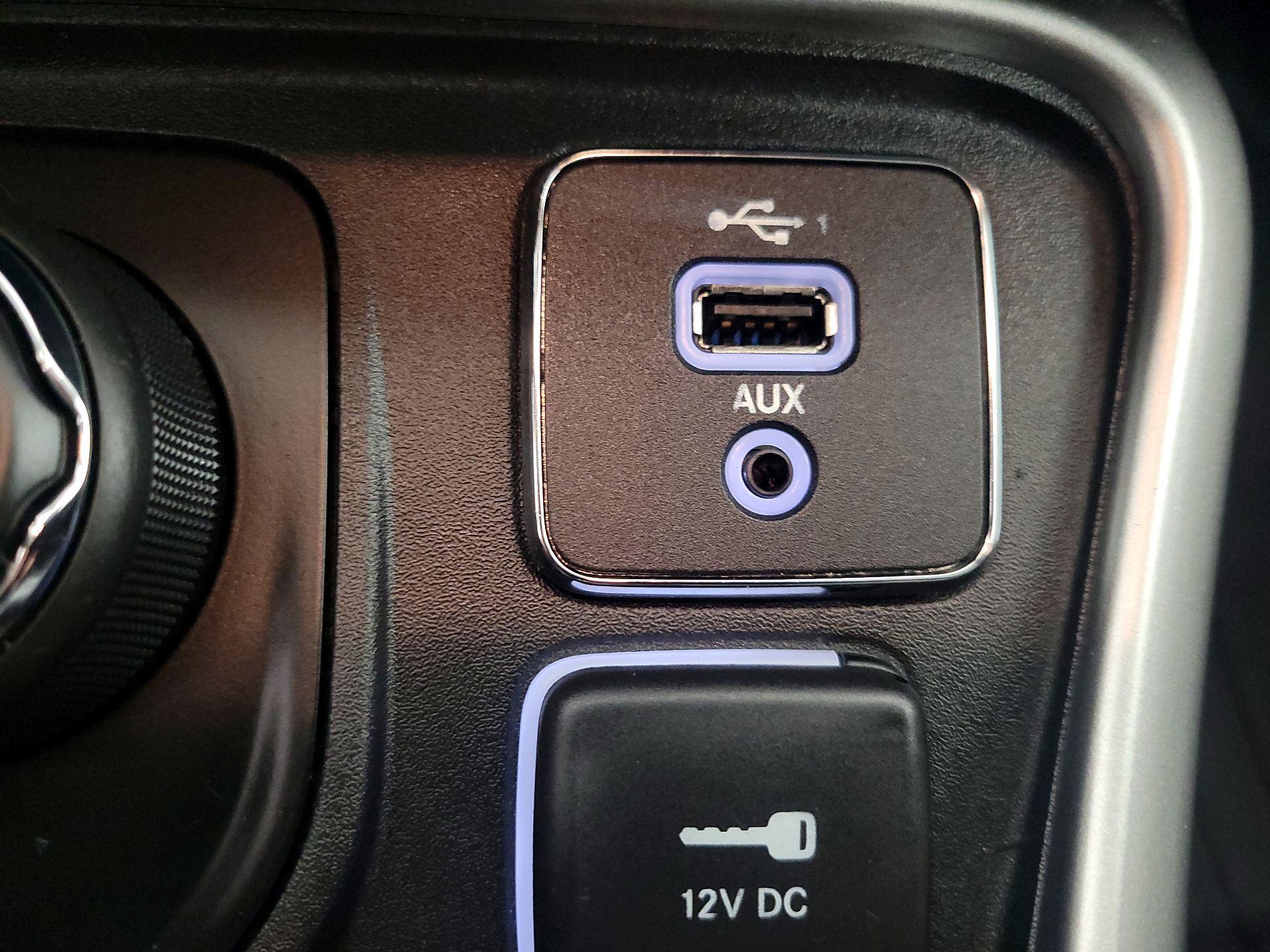 Thumbnail: 2019 Jeep Compass - 18