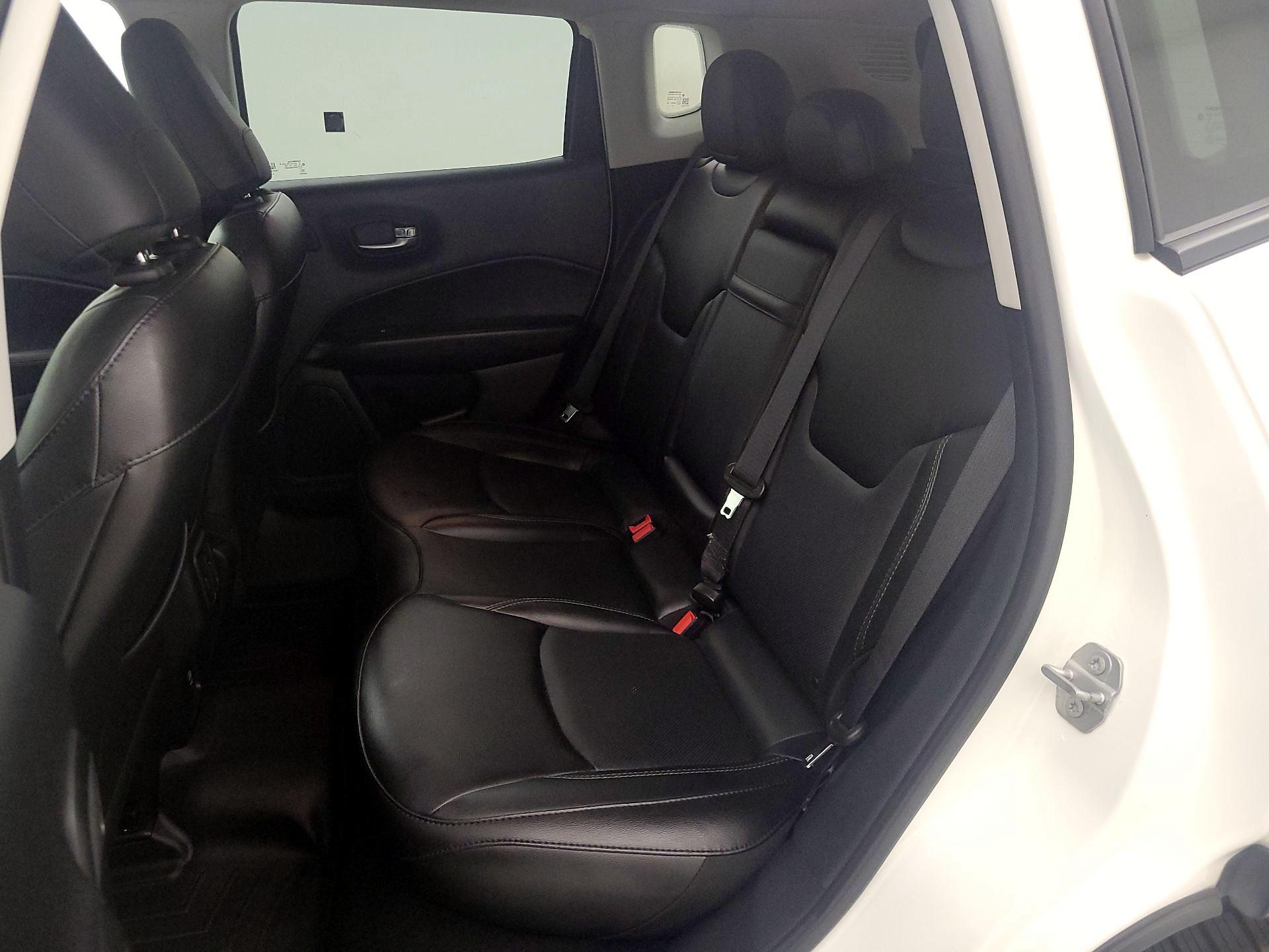 Thumbnail: 2019 Jeep Compass - 19