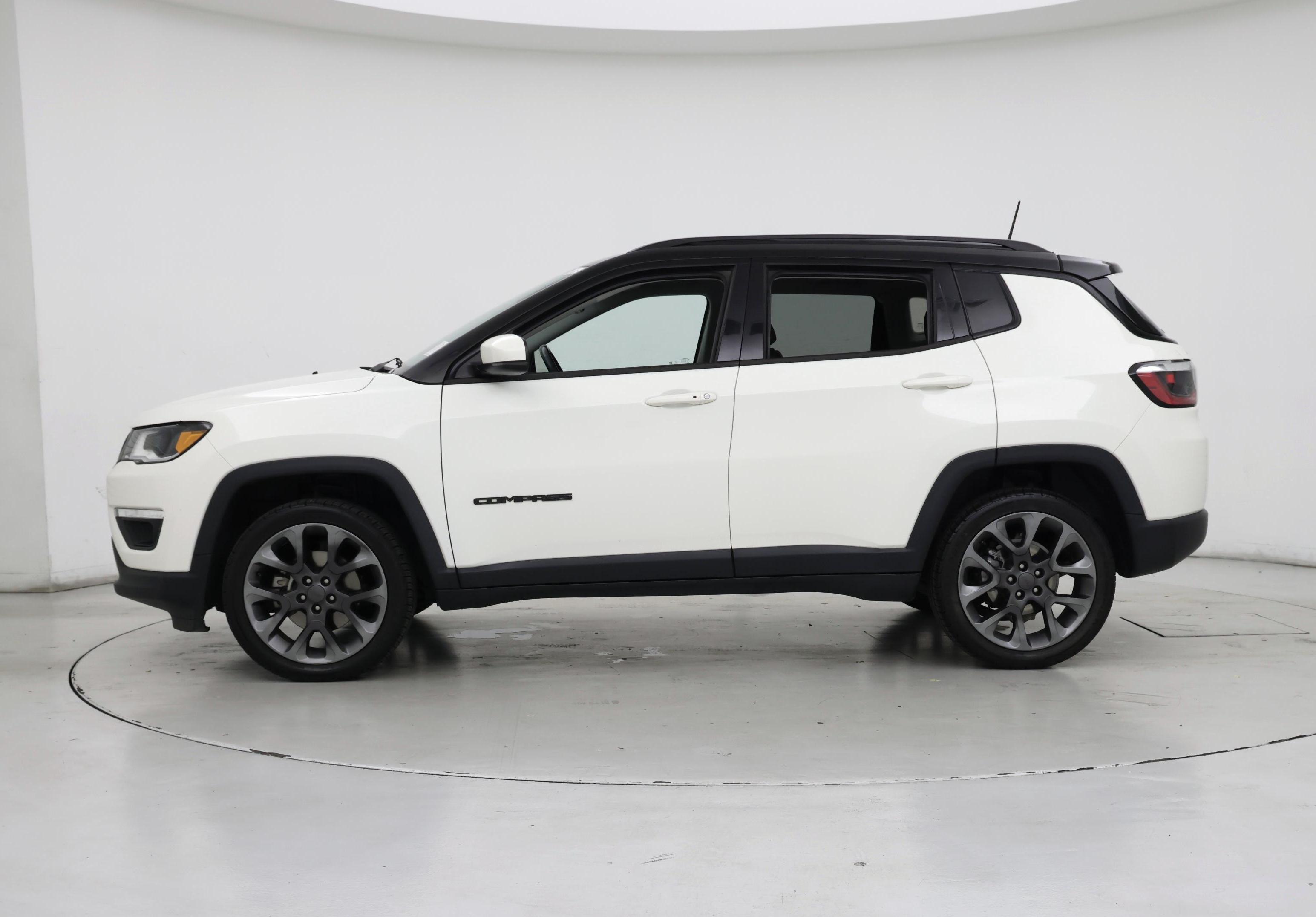 Thumbnail: 2019 Jeep Compass - 3