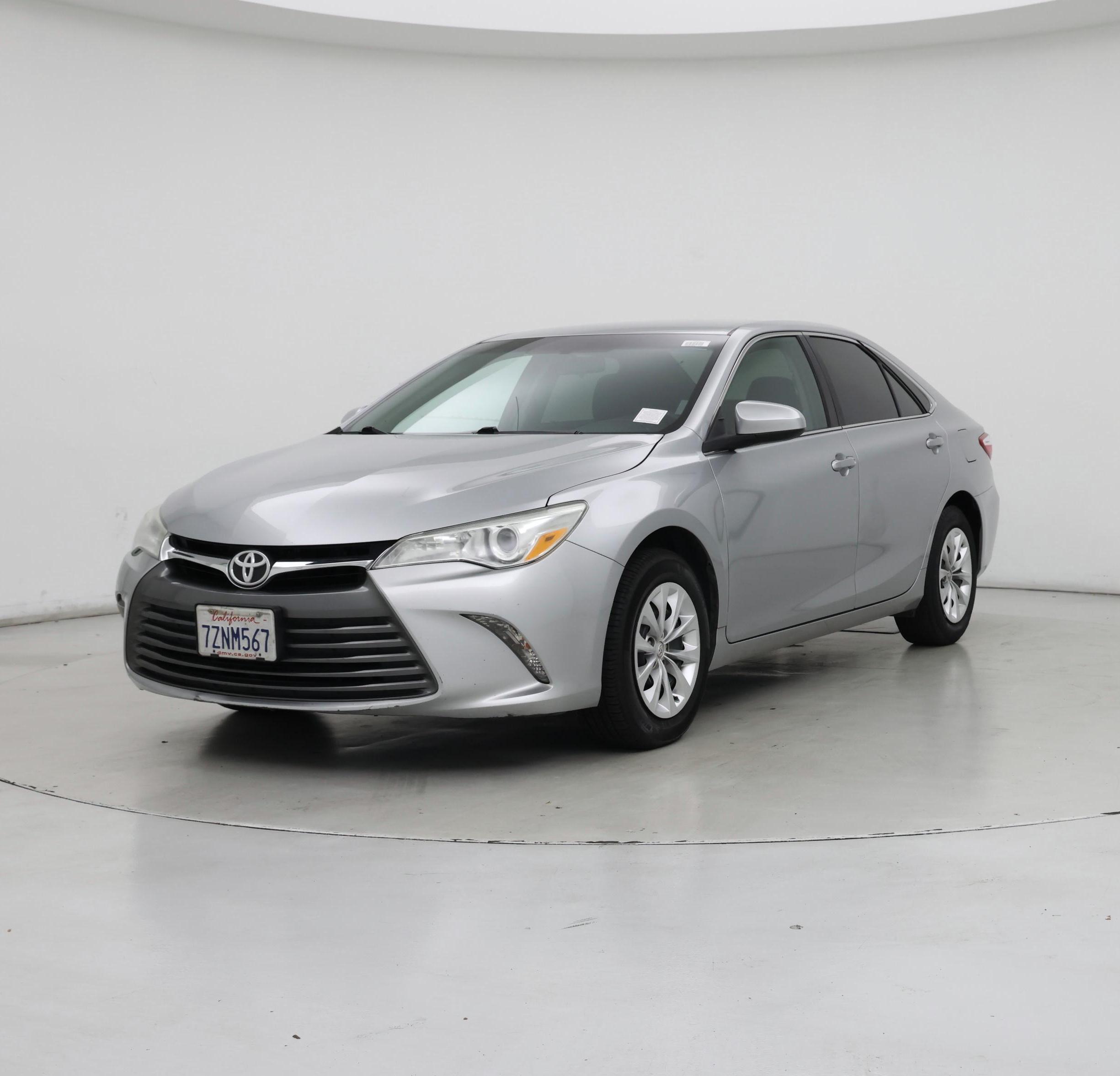 Thumbnail: 2016 Toyota Camry - 4