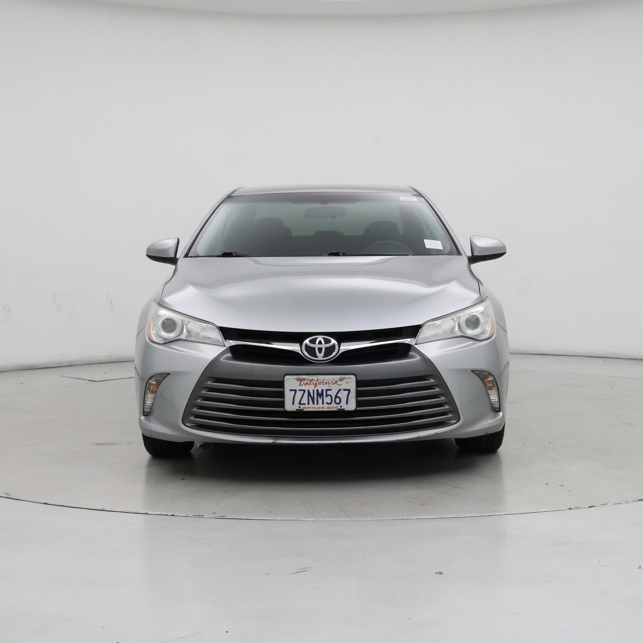 Thumbnail: 2016 Toyota Camry - 5