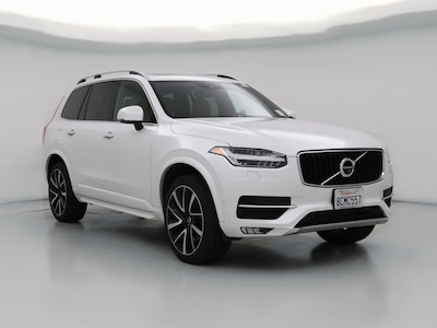 White 2018 Volvo XC90 T6 Momentum