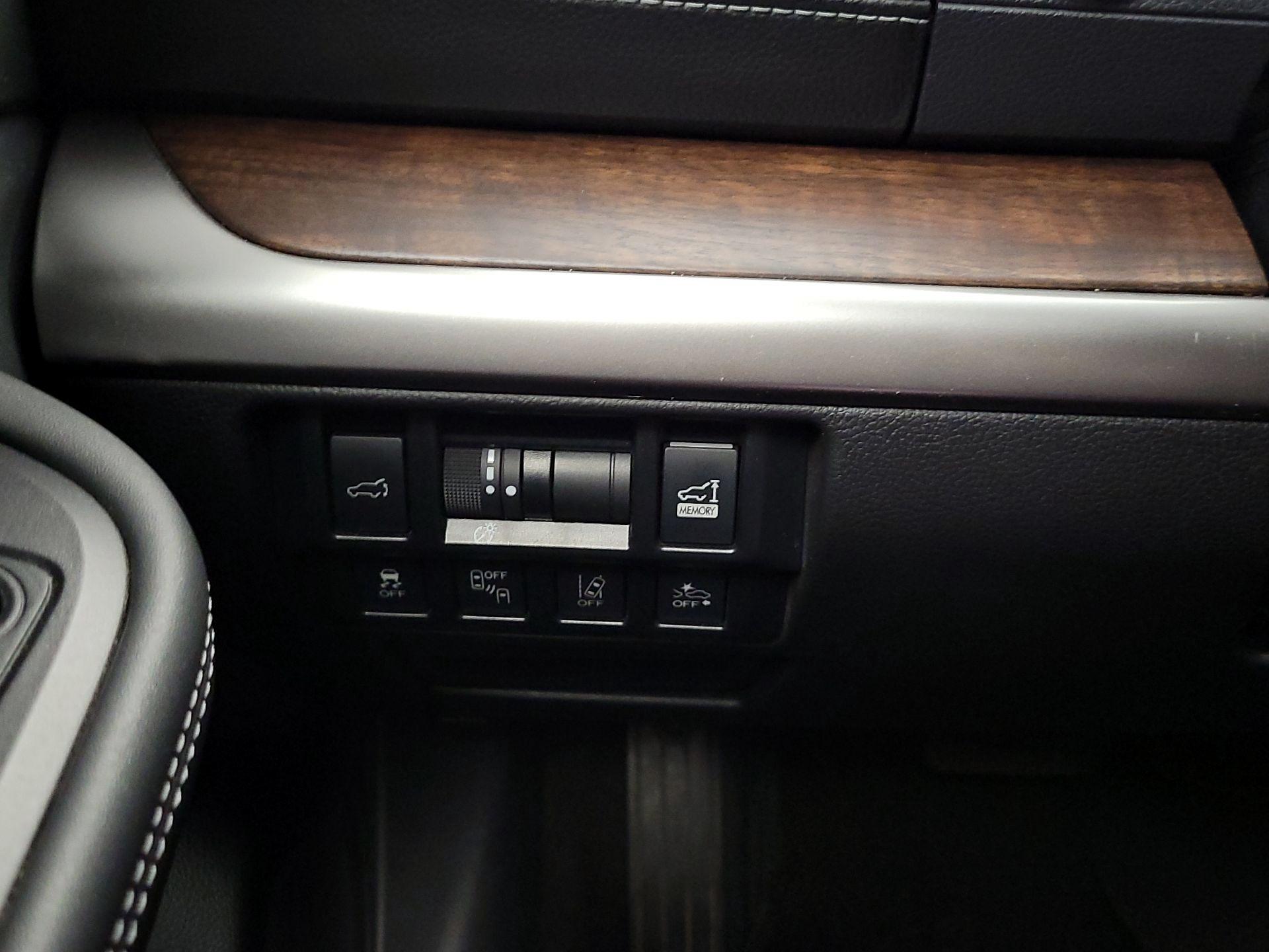 Thumbnail: 2019 Subaru Outback - 13