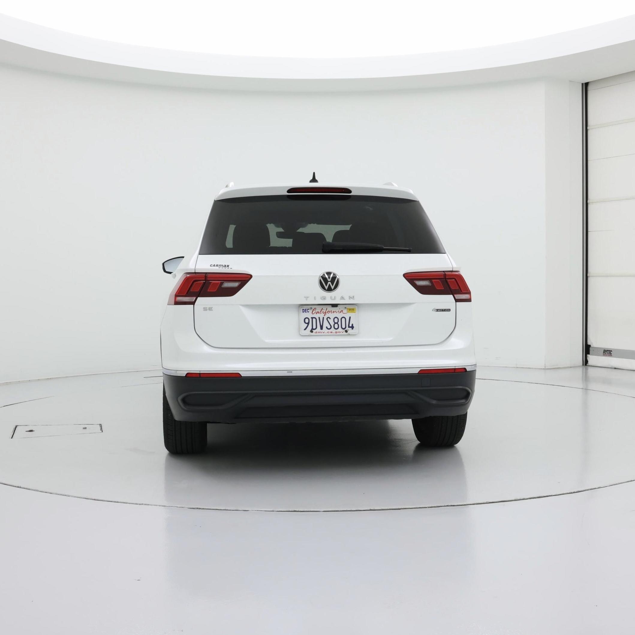 Thumbnail: 2023 Volkswagen Tiguan - 6